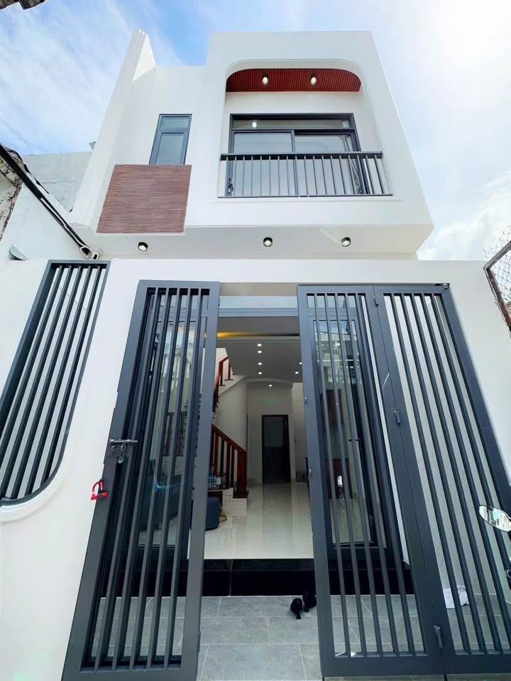 Cần bán ngay nhà sổ riêng 69 m2 tại Xã Tân Hiệp - Tân Uyên - Bình Dương, giá 1,9 tỷ - Ảnh 1