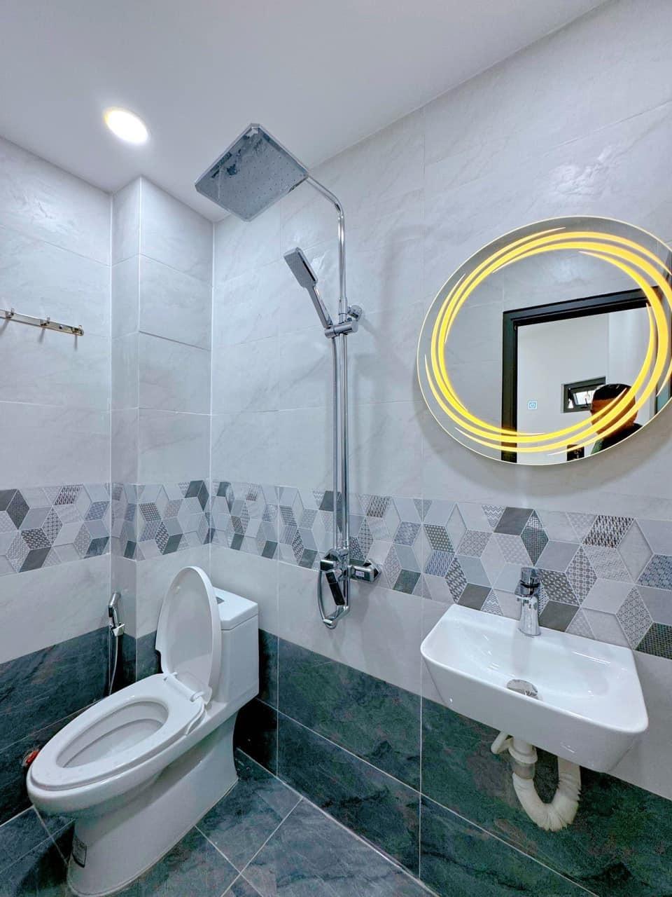 Chuyển nhượng nhà sổ riêng 42 m2 tại Đường Lê Đức Thọ - 16 - Gò Vấp - TP Hồ Chí Minh, giá 2,45 tỷ