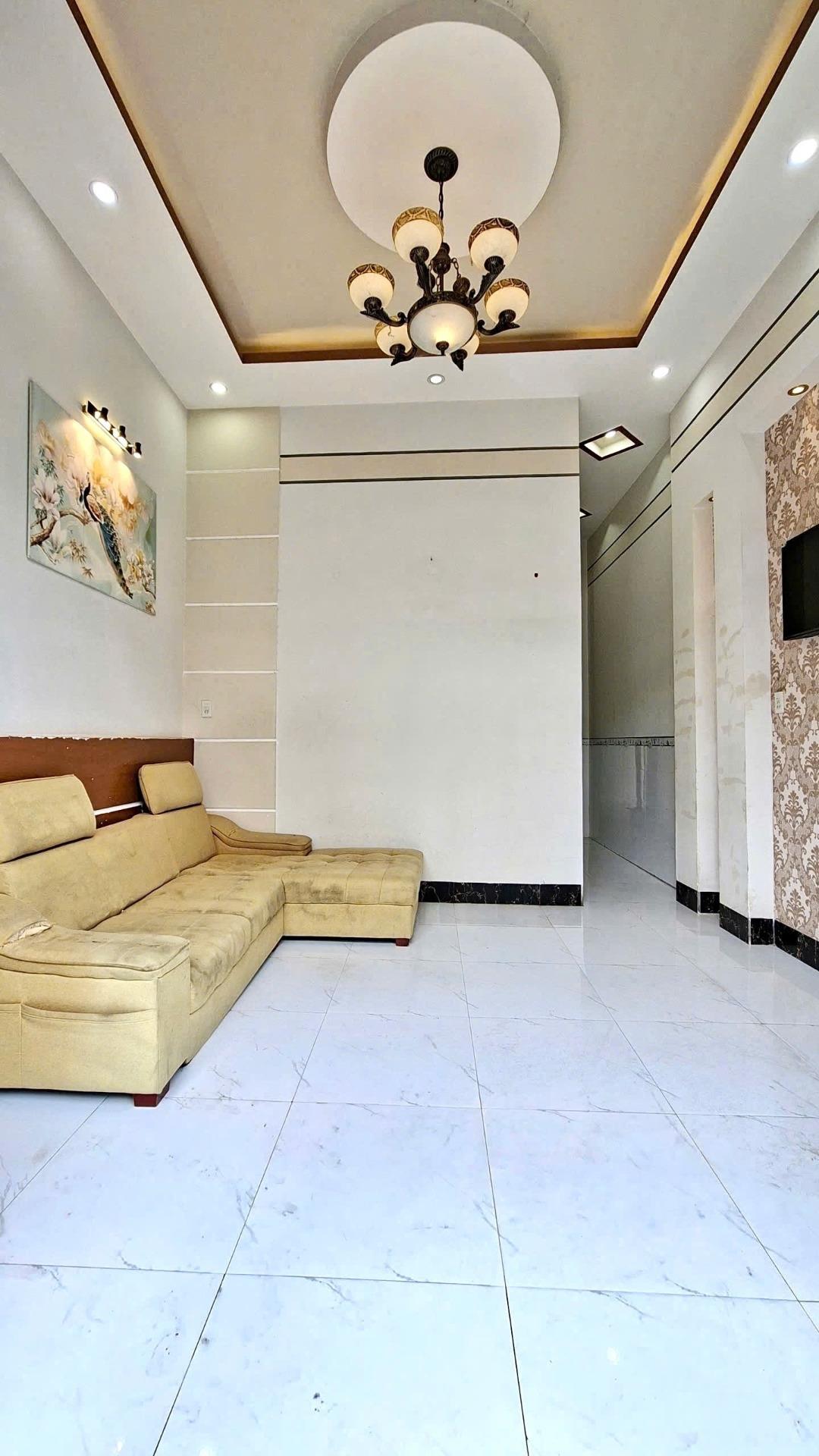 Thuê ngay căn nhà đẹp tại Đường Trần Quang Diệu - An Thới - Bình Thủy, 100 m2, giá 6 triệu/tháng