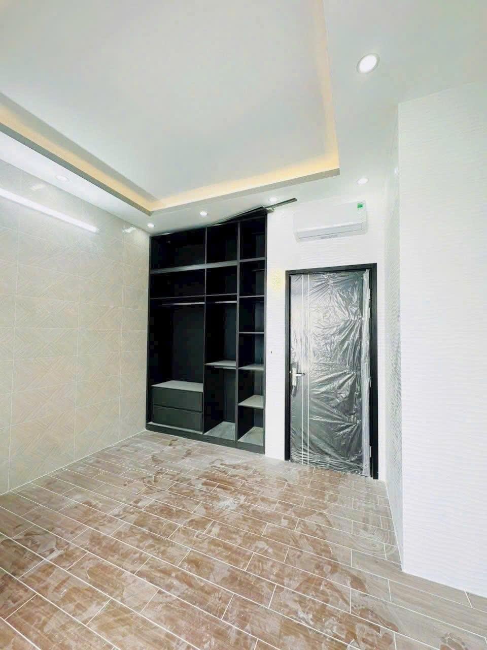 Chuyển nhượng căn nhà đẹp 80 m2, hướng Tây-Nam tại Đường Nguyễn Thông - Bình Thủy, giá 2,65 tỷ