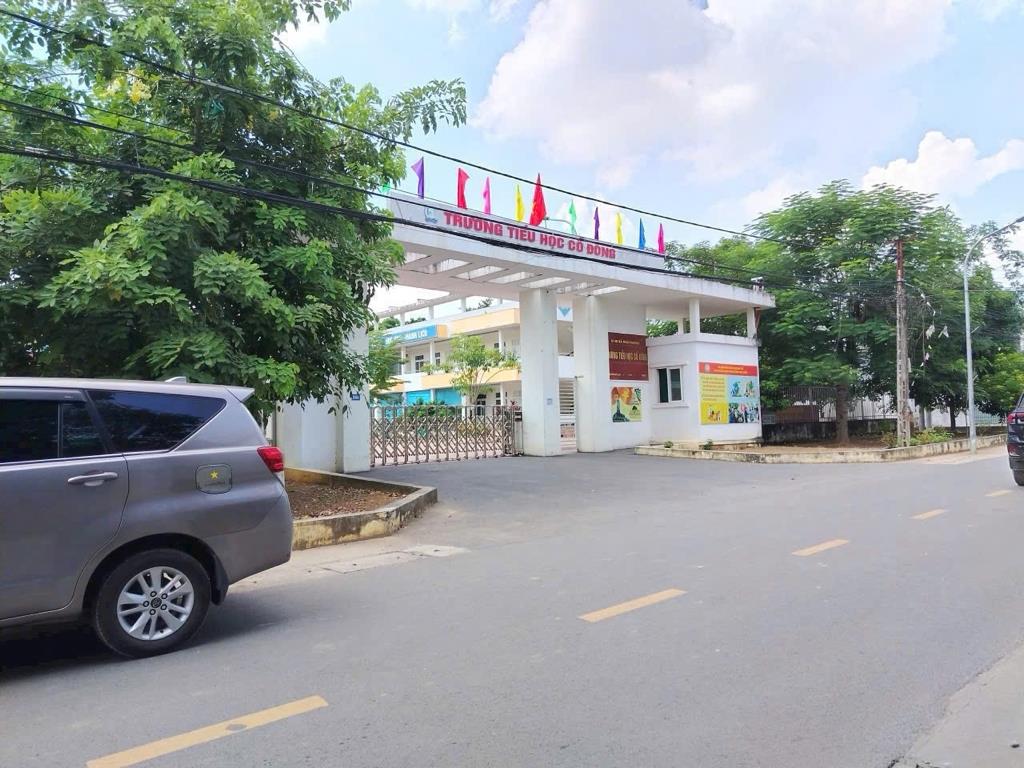 Bán nhanh lô đất sổ riêng 100 m2 tại Thị xã Sơn Tây - Hà Nội, giá 2 tỷ