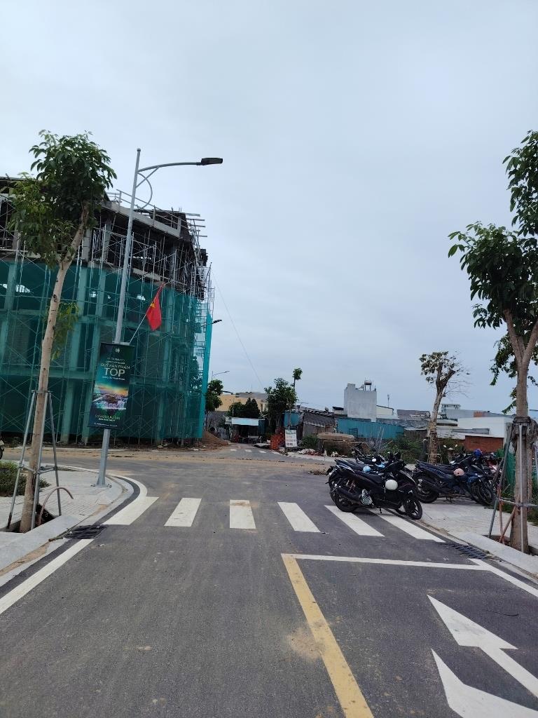 Cần bán đất 204 m2, mặt tiền 12m, hướng Nam tại Phan Rang - Tháp Chàm - Ninh Thuận, giá 6,9 tỷ