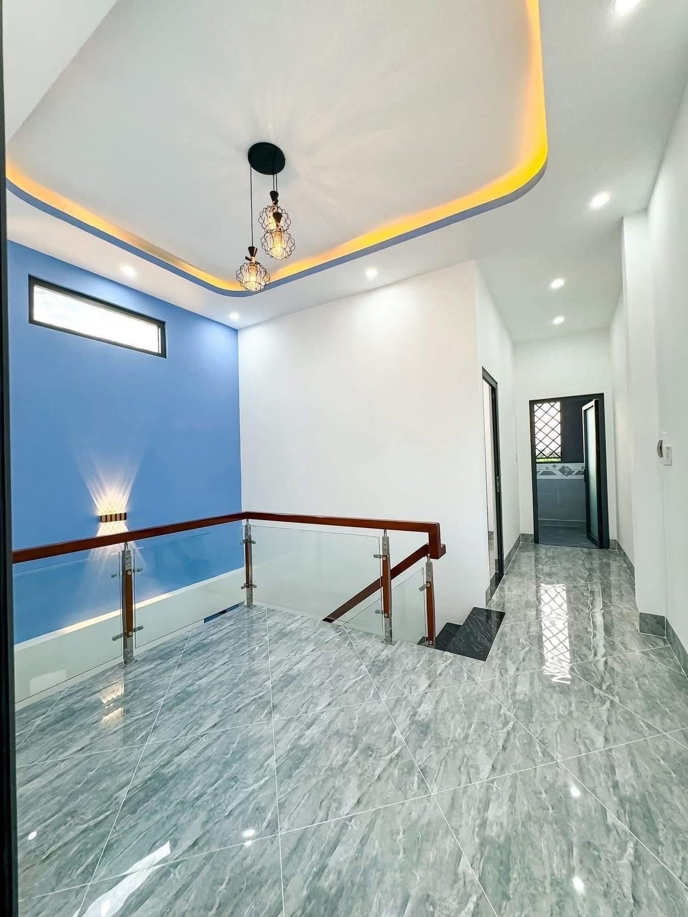 Cần bán ngay nhà riêng sổ đỏ 120 m2 tại Đường Bùi Ngọc Thu - Thủ Dầu Một, giá 1,8 tỷ