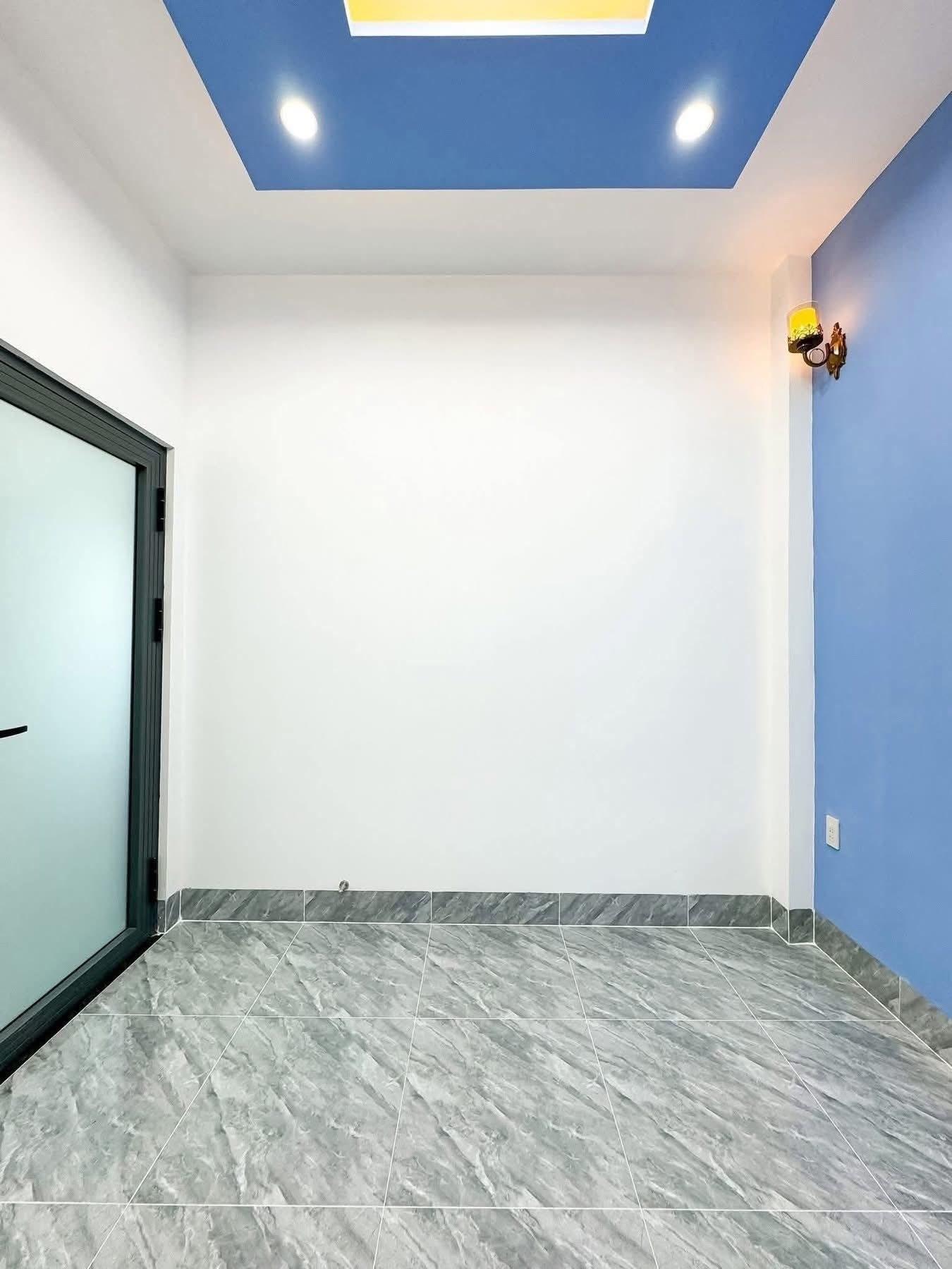 Cần bán ngay nhà riêng sổ đỏ 120 m2 tại Đường Bùi Ngọc Thu - Thủ Dầu Một, giá 1,8 tỷ