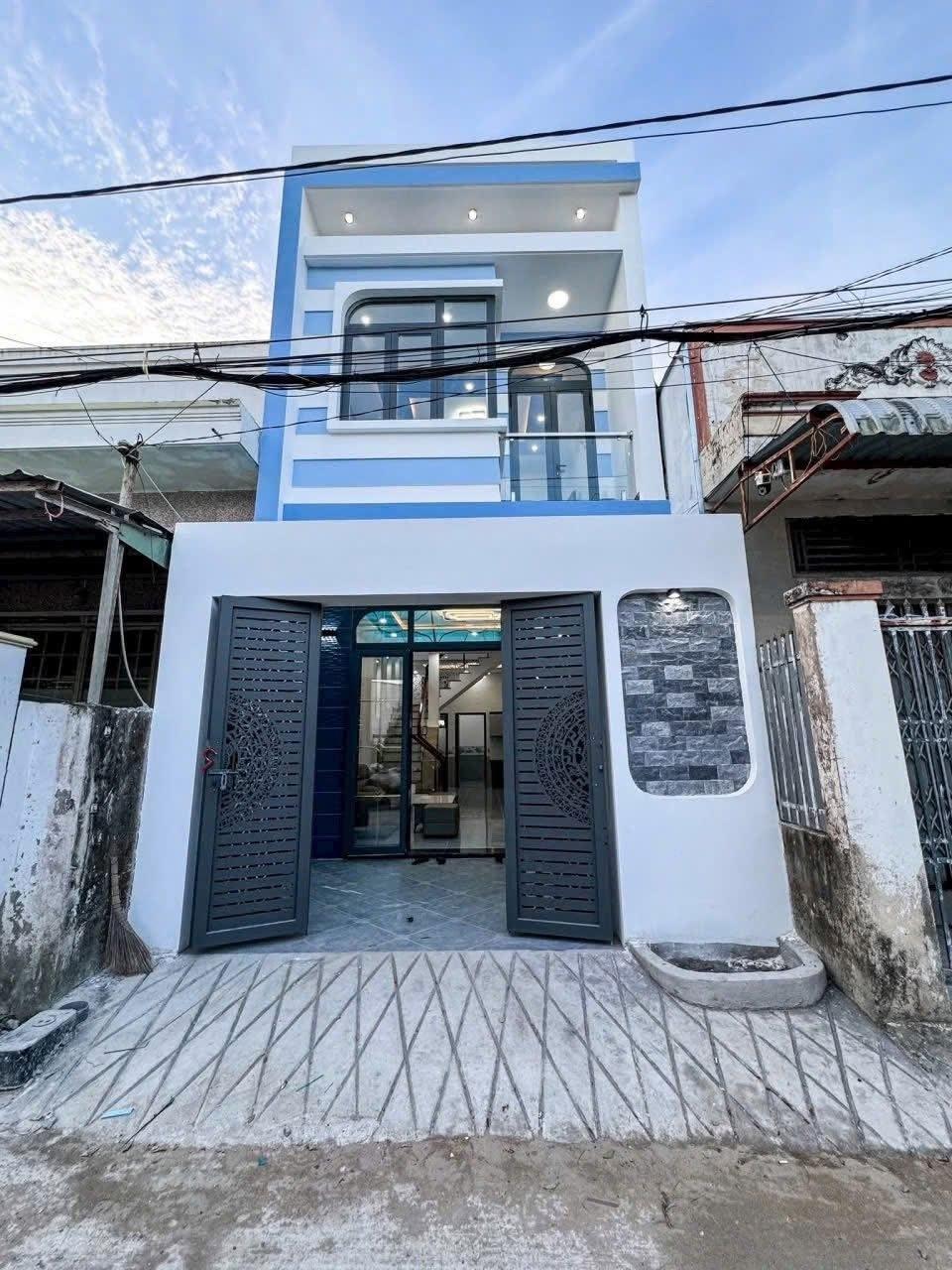 Cần bán ngay nhà riêng sổ đỏ 120 m2 tại Đường Bùi Ngọc Thu - Thủ Dầu Một, giá 1,8 tỷ - Ảnh 1