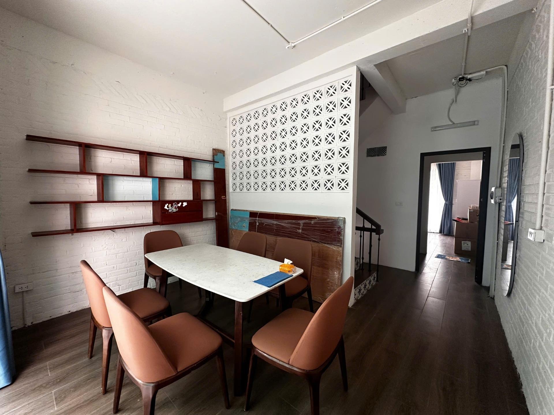 Cho thuê nhà biệt thự liền lề 52 m2 tại Xã Long Hưng - Văn Giang - Hưng Yên, giá 12 triệu/tháng