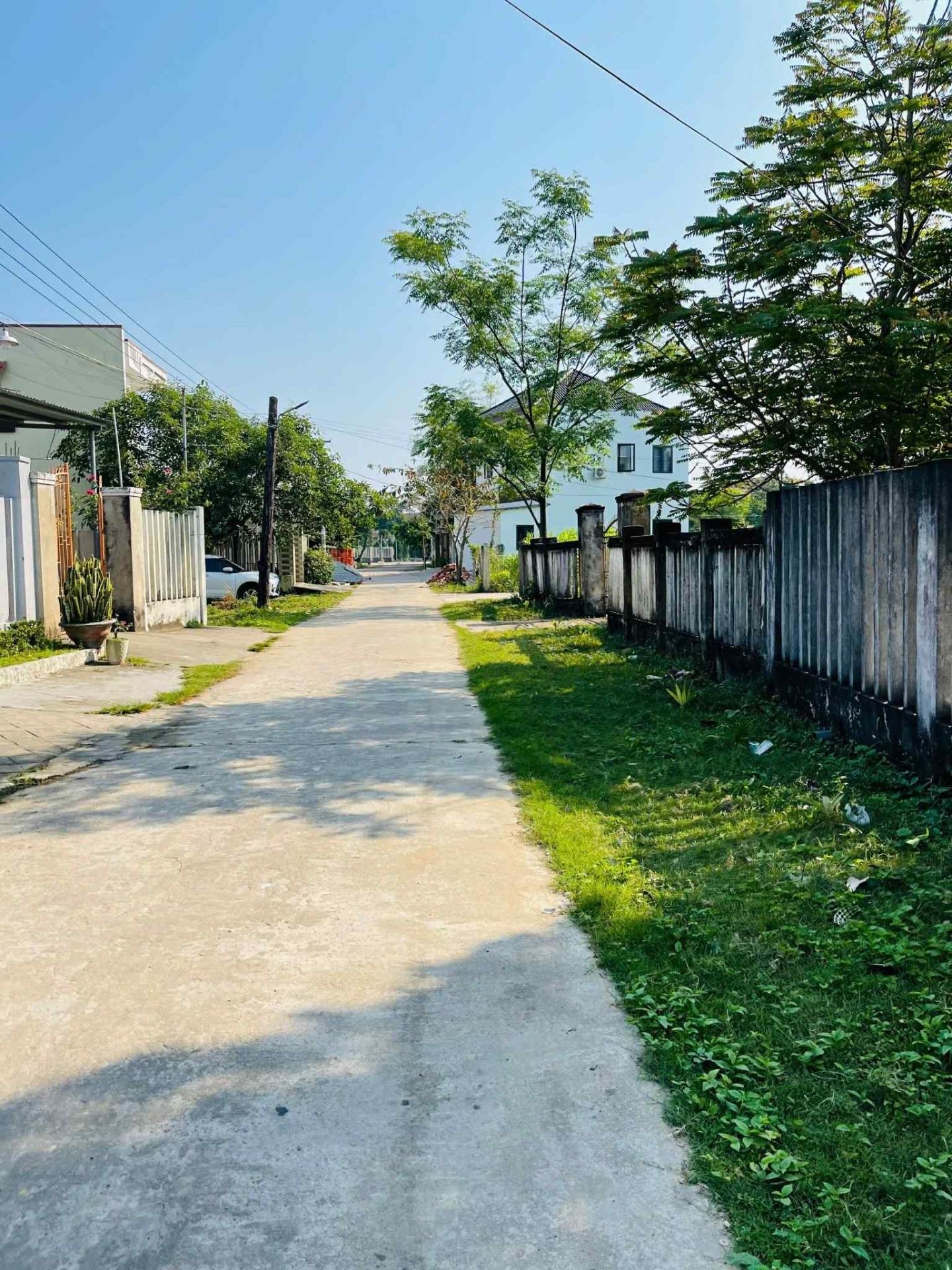 Cần bán nhanh miếng đất 225 m2, hướng Tây-Nam tại Hòa Vang - Đà Nẵng, giá 795 triệu