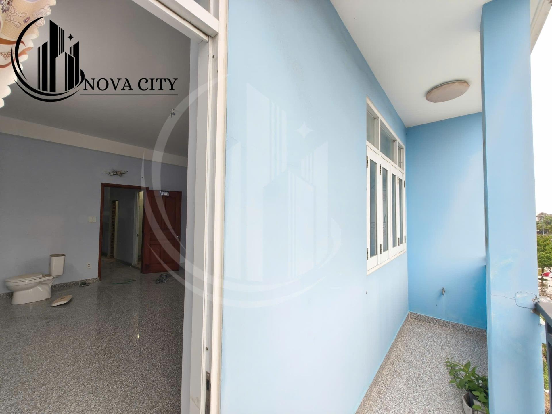 Cho thuê gấp nhà trọ phòng trọ 35 m2 tại Đường Phạm Hùng - 5 - Quận 8, giá 4,9 tr/tháng