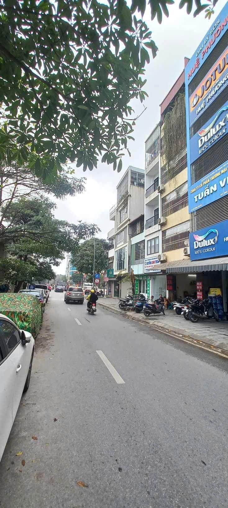 Bán nhà mặt phố 43,29999923706055 m2 tại Đường Bưởi - Cống Vị - Ba Đình - Hà Nội, giá 16 tỷ