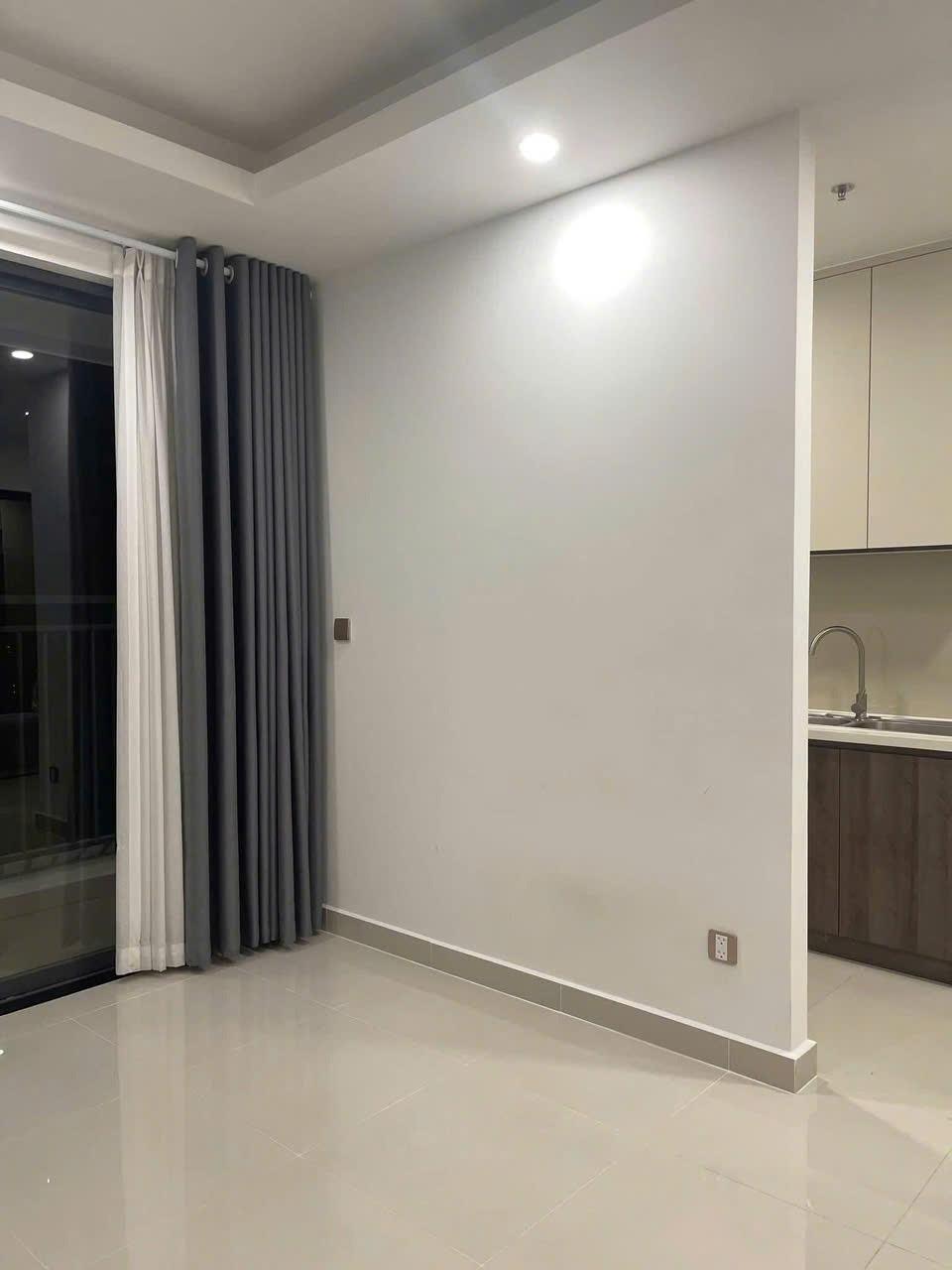 Thuê ngay căn hộ chung cư 90 m2 tại Đường Nguyễn Sơn - Tân Phú - TP Hồ Chí Minh, giá 9 triệu/tháng
