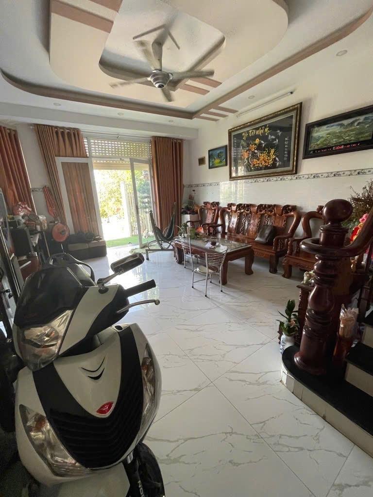 Bán nhà mặt tiền 81 m2 tại Đường Lê Văn Lương - Phước Kiển - Nhà Bè - TP Hồ Chí Minh, giá 7,8 tr