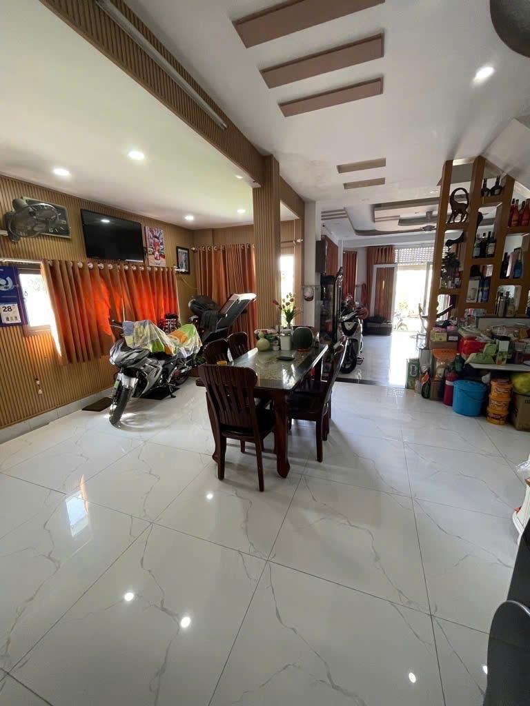 Bán nhà mặt tiền 81 m2 tại Đường Lê Văn Lương - Phước Kiển - Nhà Bè - TP Hồ Chí Minh, giá 7,8 tr