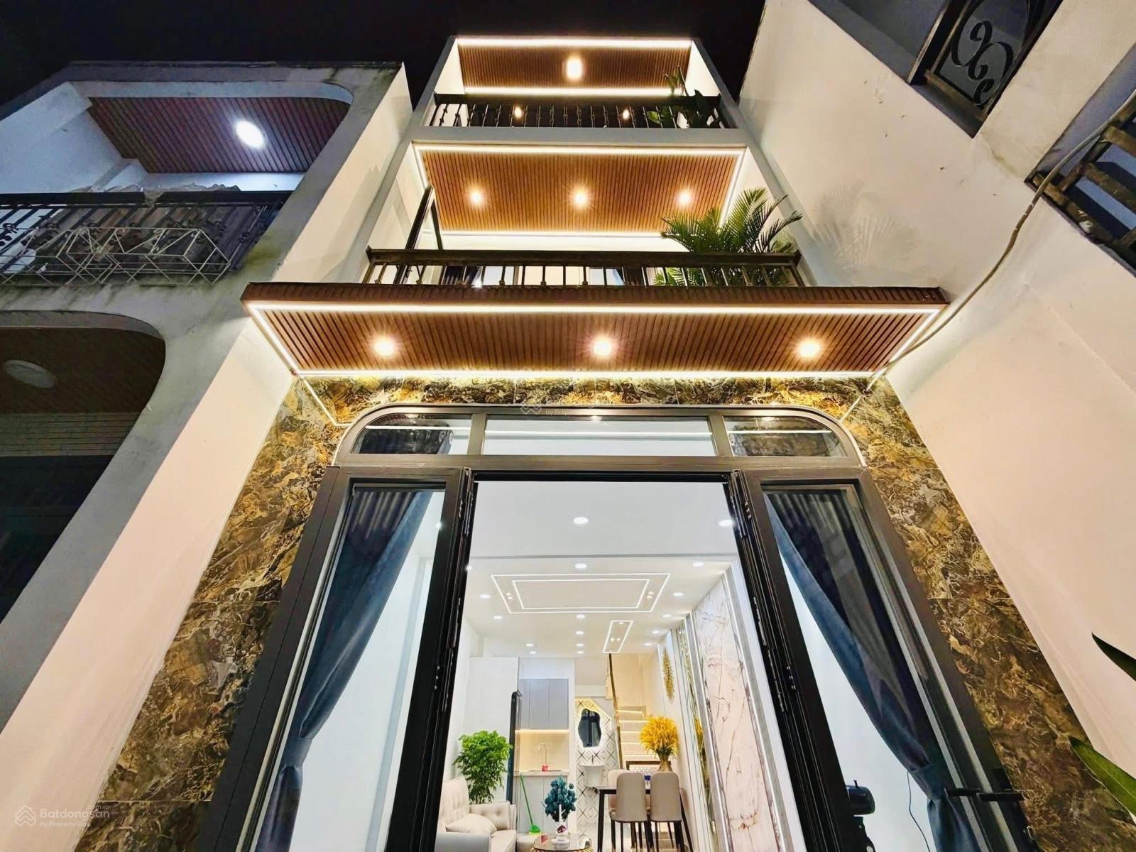 Cần bán gấp nhà đẹp 52 m2 tại Đường Nguyễn Trãi - 12 - Quận 5 - TP Hồ Chí Minh, giá 1,7 tỷ
