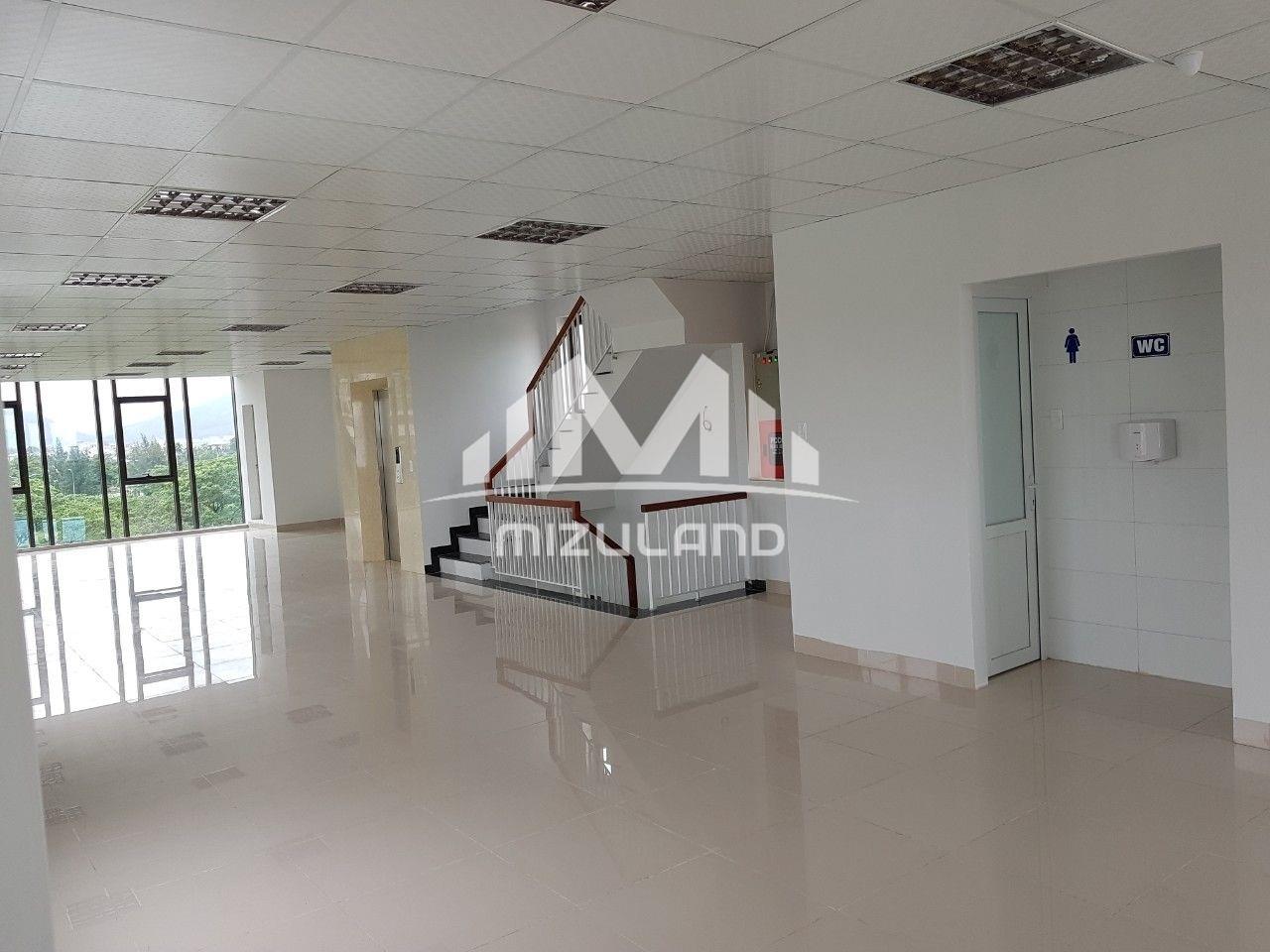 Cho thuê văn phòng giá rẻ 5–10tr – Full tiện ích, tiết kiệm chi phí!