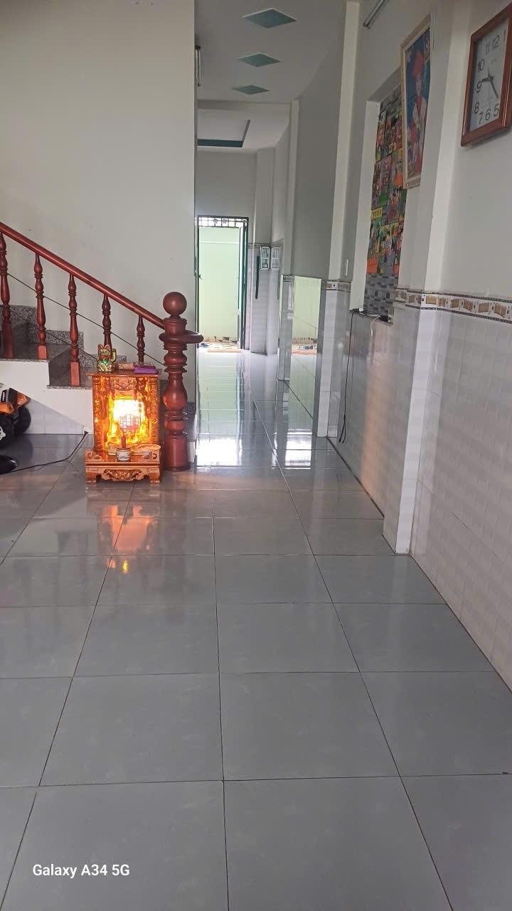 Sở hữu ngay nhà shr 100 m2, hướng Tây-Nam tại Xã Phước Lý - Cần Giuộc - Long An, giá 2,4 tỷ