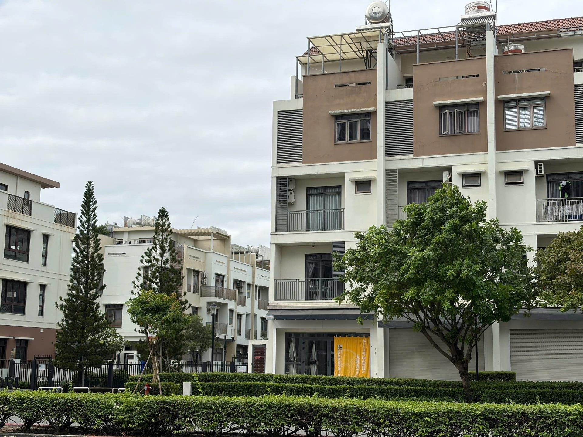 Sở hữu ngay nhà phố - shophouse 130 m2, giá tốt tại Đường Lý Thái Tổ - Thủ Dầu Một - Bình Dương