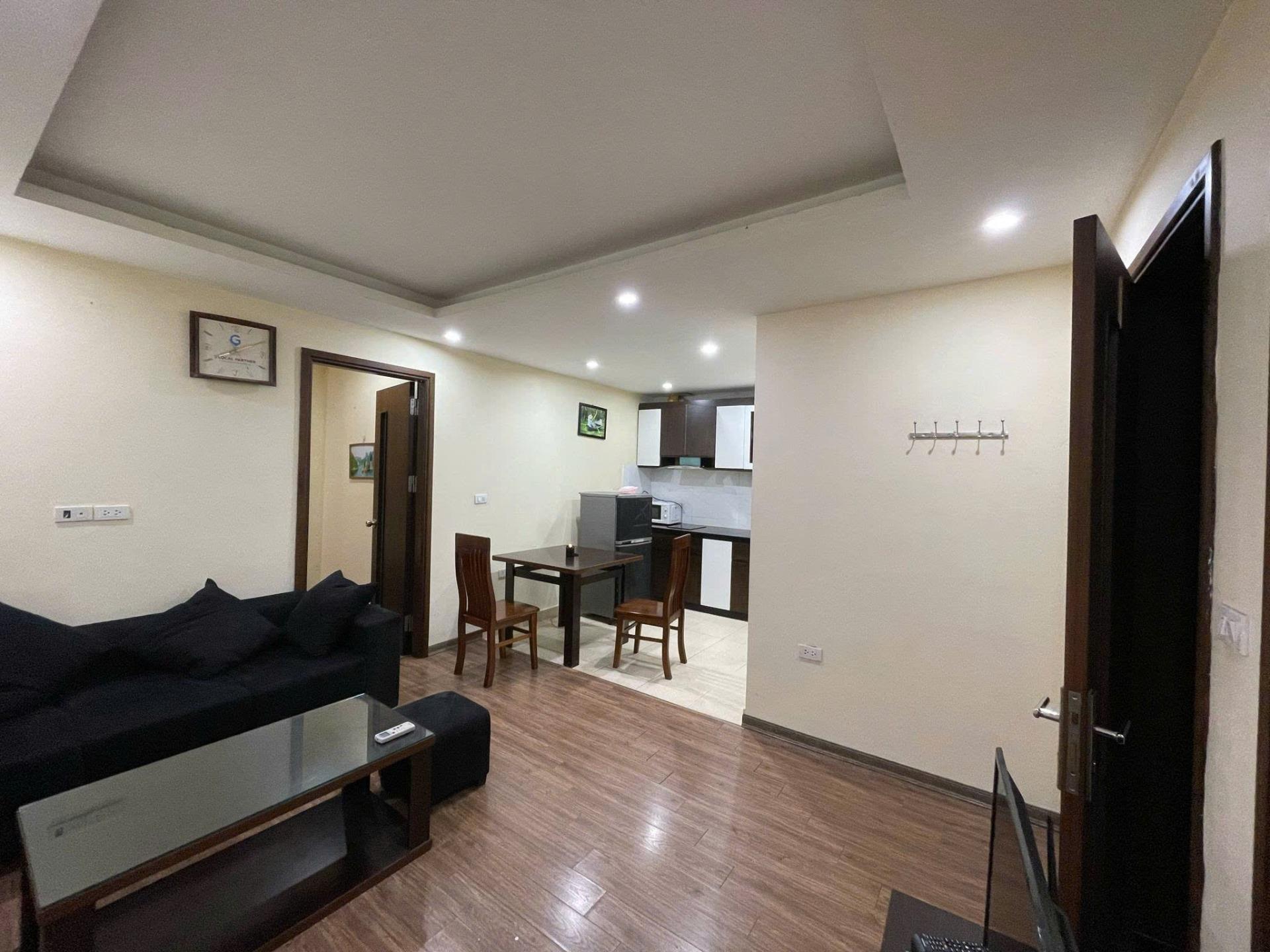 Cho thuê căn chung cư 45 m2 tại Đường Quảng An - Nhật Tân - Tây Hồ - Hà Nội, giá 6,5 tr/tháng