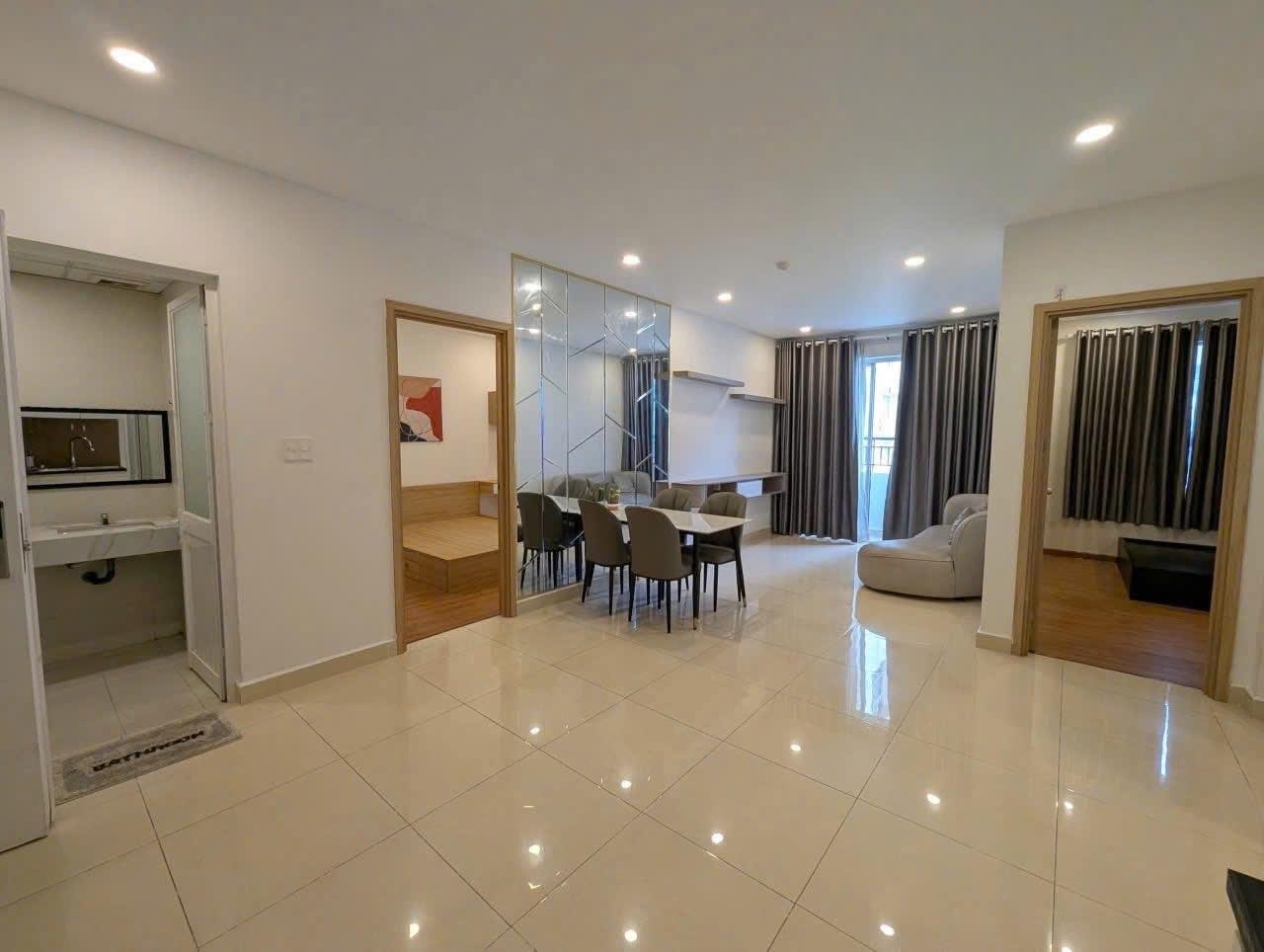 Thuê ngay căn chung cư 115 m2 tại Đường Nguyễn Sơn - Tân Phú, giá 10,8 triệu/tháng