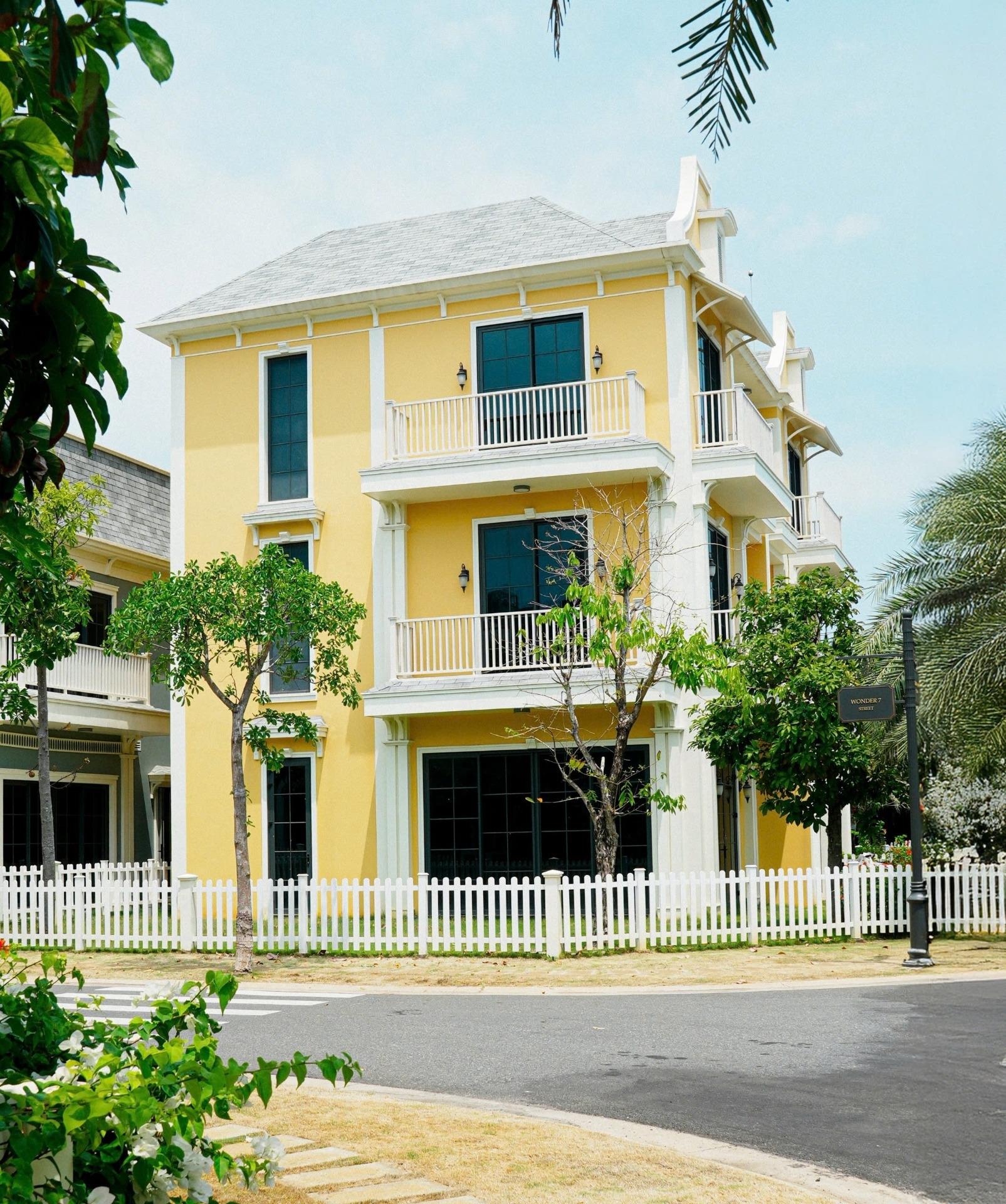 Cần bán gấp nhà lk 220 m2, giá 11 tỷ tại Xã Bình Châu - Xuyên Mộc - Bà Rịa Vũng Tàu