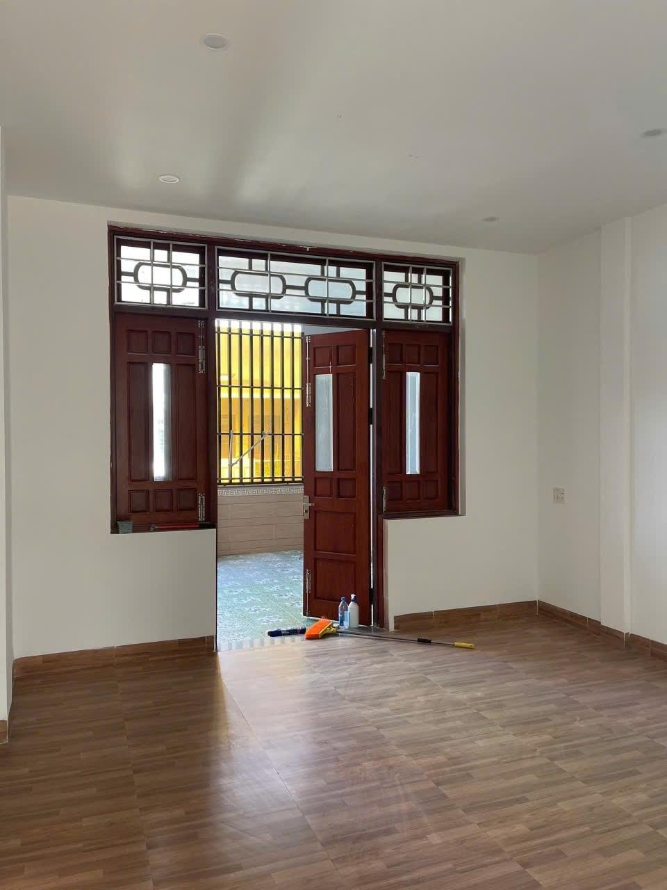 Cần bán nhanh nhà sổ riêng 90 m2 tại Đường Hoàng Công Chất - Khuê Mỹ - Ngũ Hành Sơn, giá 8,3 tỷ