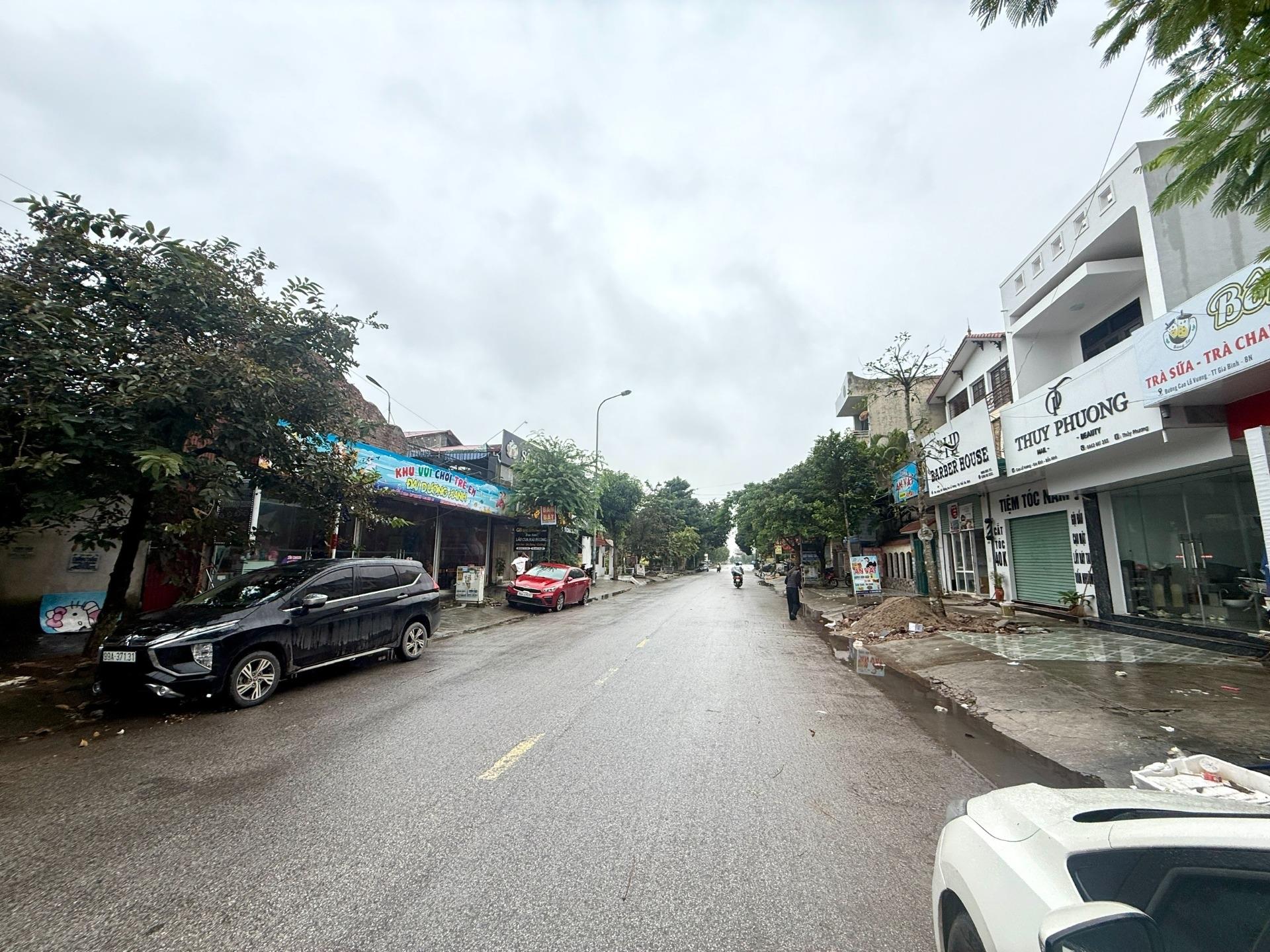 Bán gấp miếng đất 90 m2 tại Thị trấn Gia Bình - Gia Bình - Bắc Ninh, giá 7,5 tỷ