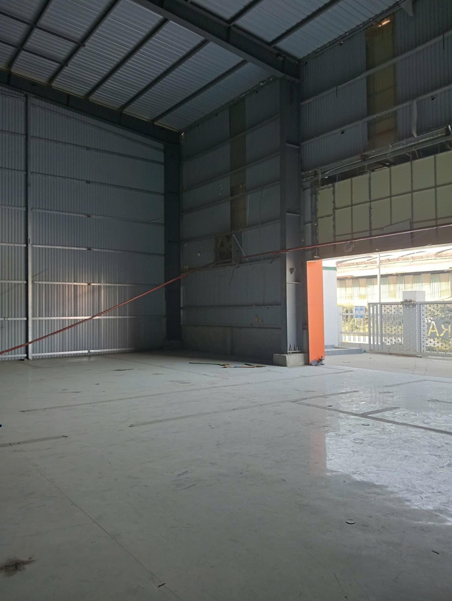 Cho thuê xưởng 1900m2 cao cấp tại CCN Nguyên Khê. Đông Anh