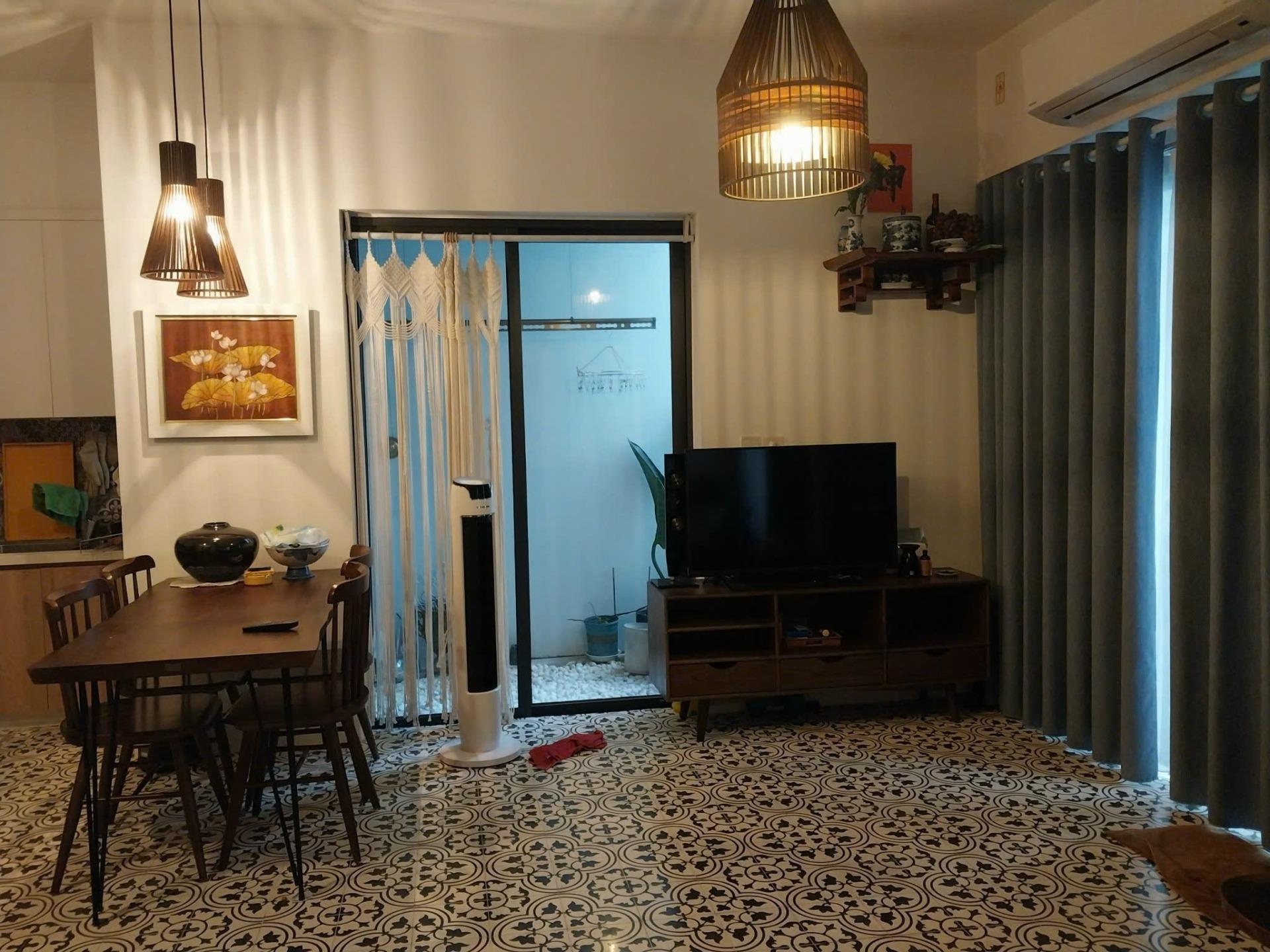 Cần bán nhanh chung cư 61 m2, giá 4,1 tỷ tại Đường Trúc - Xuân Quan - Văn Giang - Hưng Yên