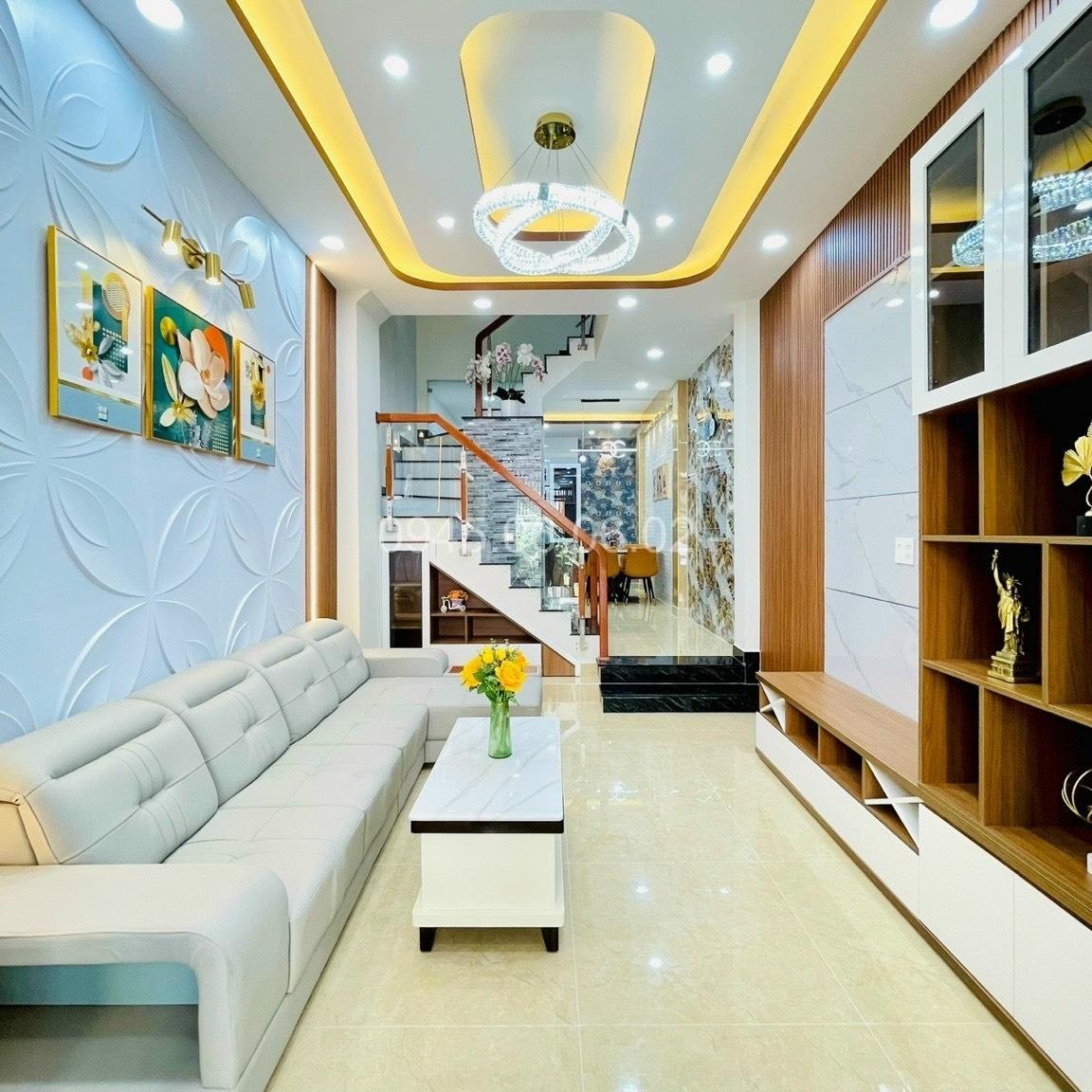 Chuyển nhượng nhà riêng 30 m2, hướng Tây tại Đường Tỉnh Lộ 10 - Tân Tạo - Bình Tân, giá 1,75 tỷ