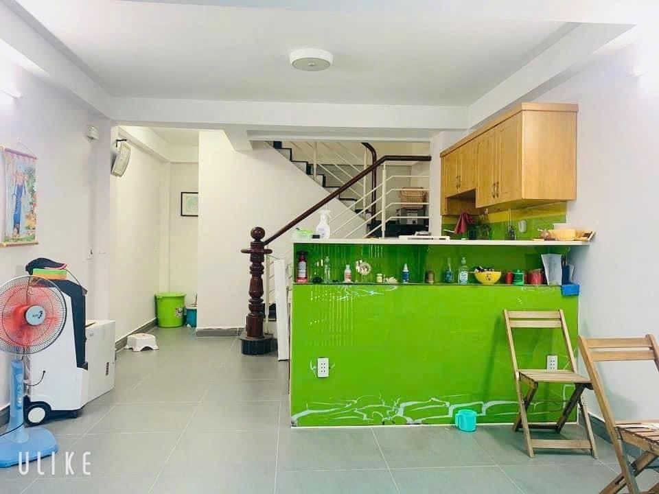 Bán nhanh nhà riêng sổ đỏ 65 m2 tại Đường Bình Lợi - 12 - Bình Thạnh, giá 950 triệu