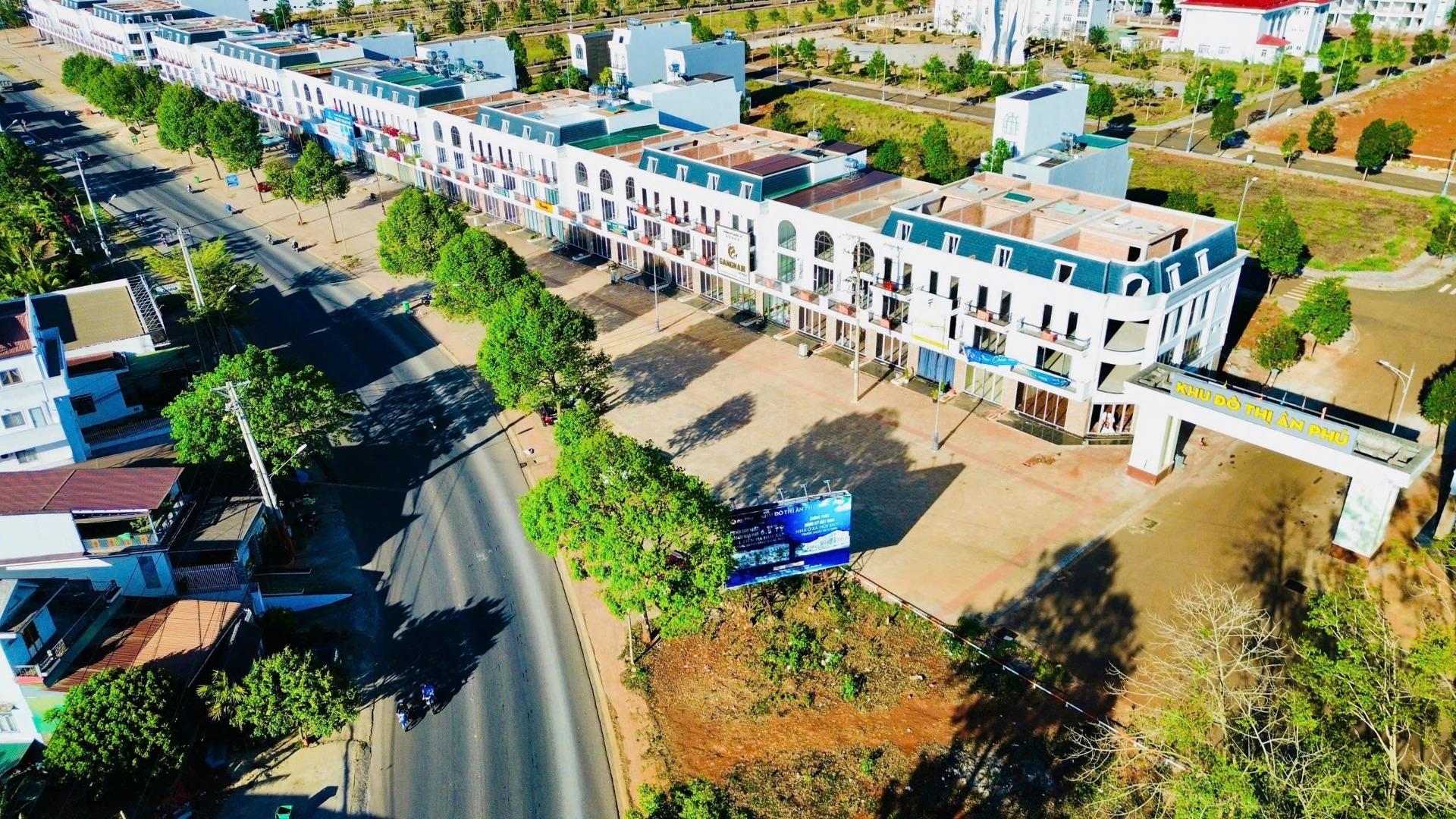 Cần bán nhanh biệt thự siêu đẹp 100 m2, giá 7,98 tỷ tại Đường Hà Huy Tập - Buôn Ma Thuột - Đắk Lắk