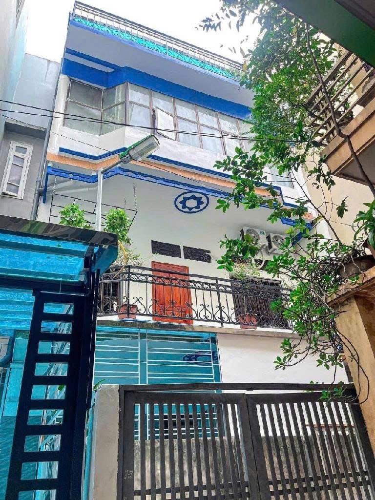 Cần bán ngay nhà 47 m2, hướng Tây-Bắc tại Đường Hoàng Mai - Hoàng Văn Thụ - Hoàng Mai, giá 8,45 tỷ