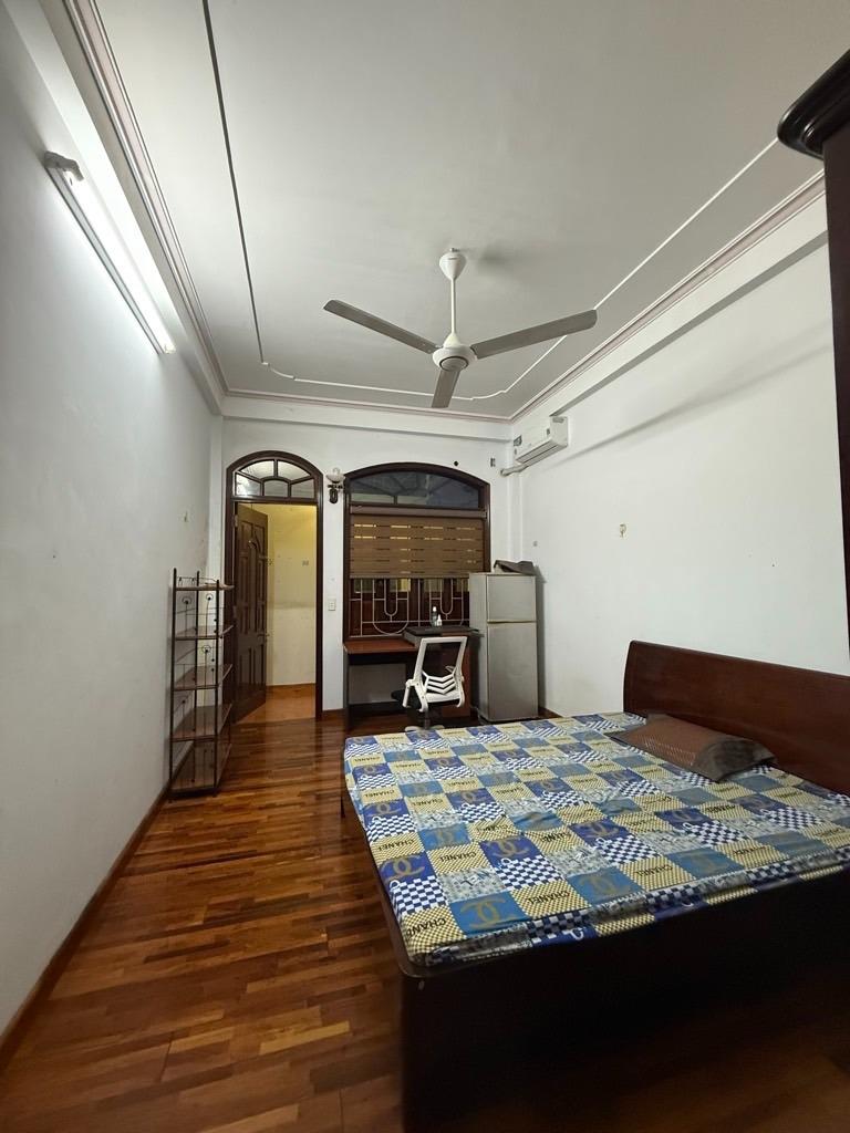 Sở hữu căn nhà mặt phố 75 m2 tại Đường Vương Thừa Vũ - Khương Trung - Thanh Xuân, giá 35 tỷ