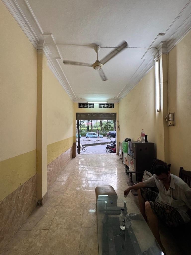 Cần bán gấp nhà phố 32 m2 tại Đường Bưởi - Vĩnh Phúc - Ba Đình - Hà Nội, giá 9,5 tỷ