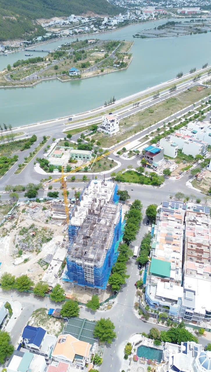 Chuyển nhượng nhà phố thương mại shophouse 85 m2, giá rẻ tại Nha Trang - Khánh Hòa