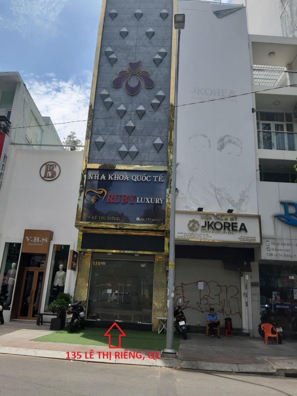 Sở hữu ngay nhà mặt tiền 55 m2 tại Đường Lê Thị Riêng - Bến Thành - Quận 1, giá 33,9 tỷ