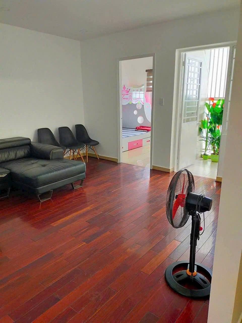 Cho thuê căn chung cư 90 m2 tại Đường Võ Thị Sáu - Quận 3 - TP Hồ Chí Minh, giá 10,5 triệu/tháng