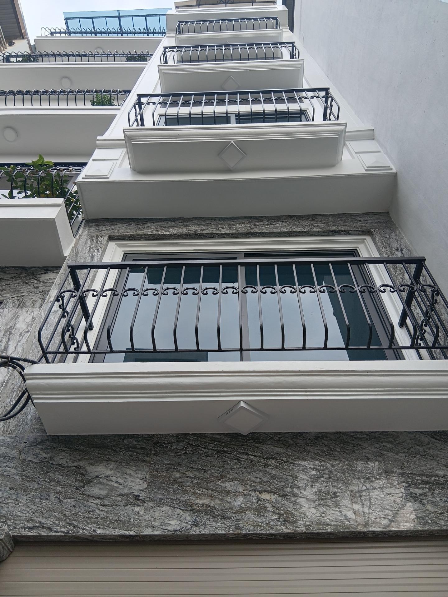 Cần bán ngay nhà sổ riêng 50 m2 tại Đường Dương Văn Bé - Hai Bà Trưng - Hà Nội, giá 14,8 tỷ