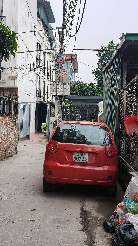 Bán gấp nhà shr 35 m2 tại Phố Lệ Mật - Việt Hưng - Long Biên - Hà Nội, giá 7,3 tỷ