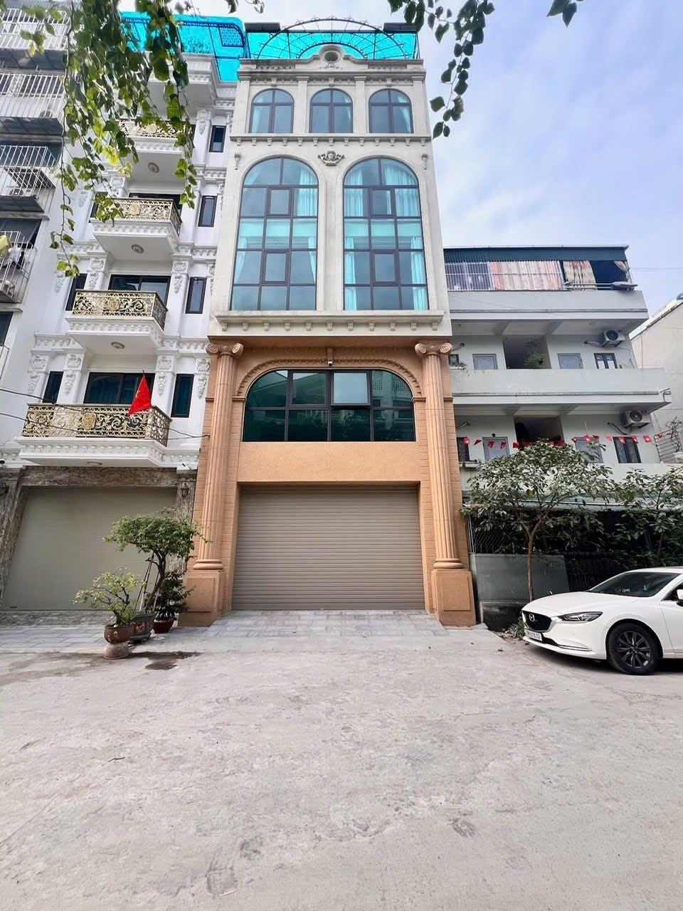 Sở hữu ngay nhà riêng sổ đỏ 115 m2 tại Đường Ngọc Thụy - Ngọc Thụy - Long Biên, giá 37,5 tỷ