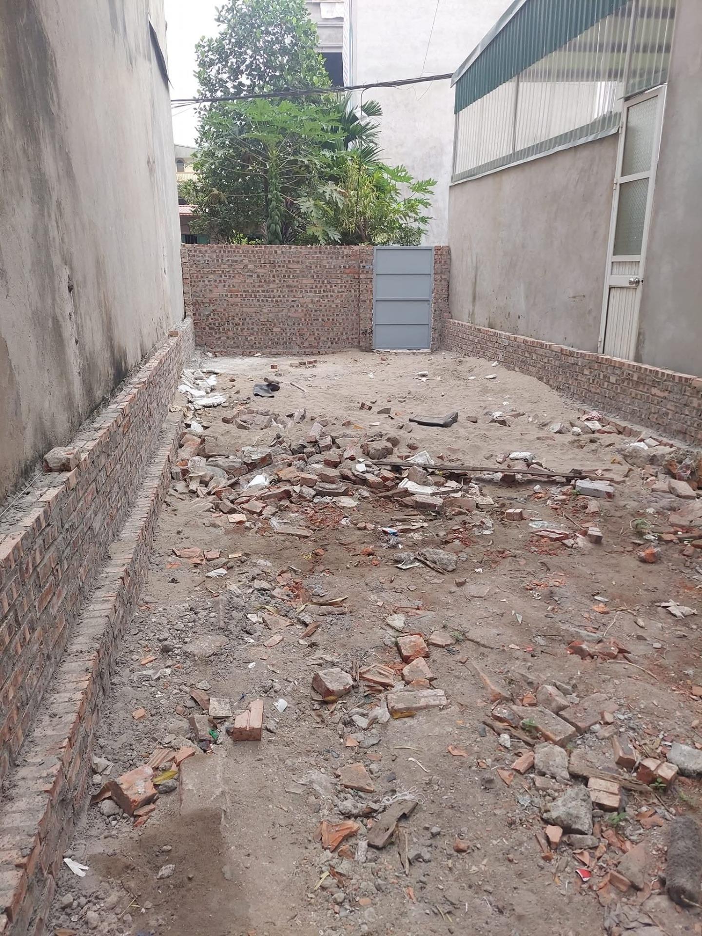 Sở hữu ngay mảnh đất 62 m2, hướng Tây-Bắc tại Xã Tả Thanh Oai - Thanh Trì - Hà Nội, giá 6,2 tỷ