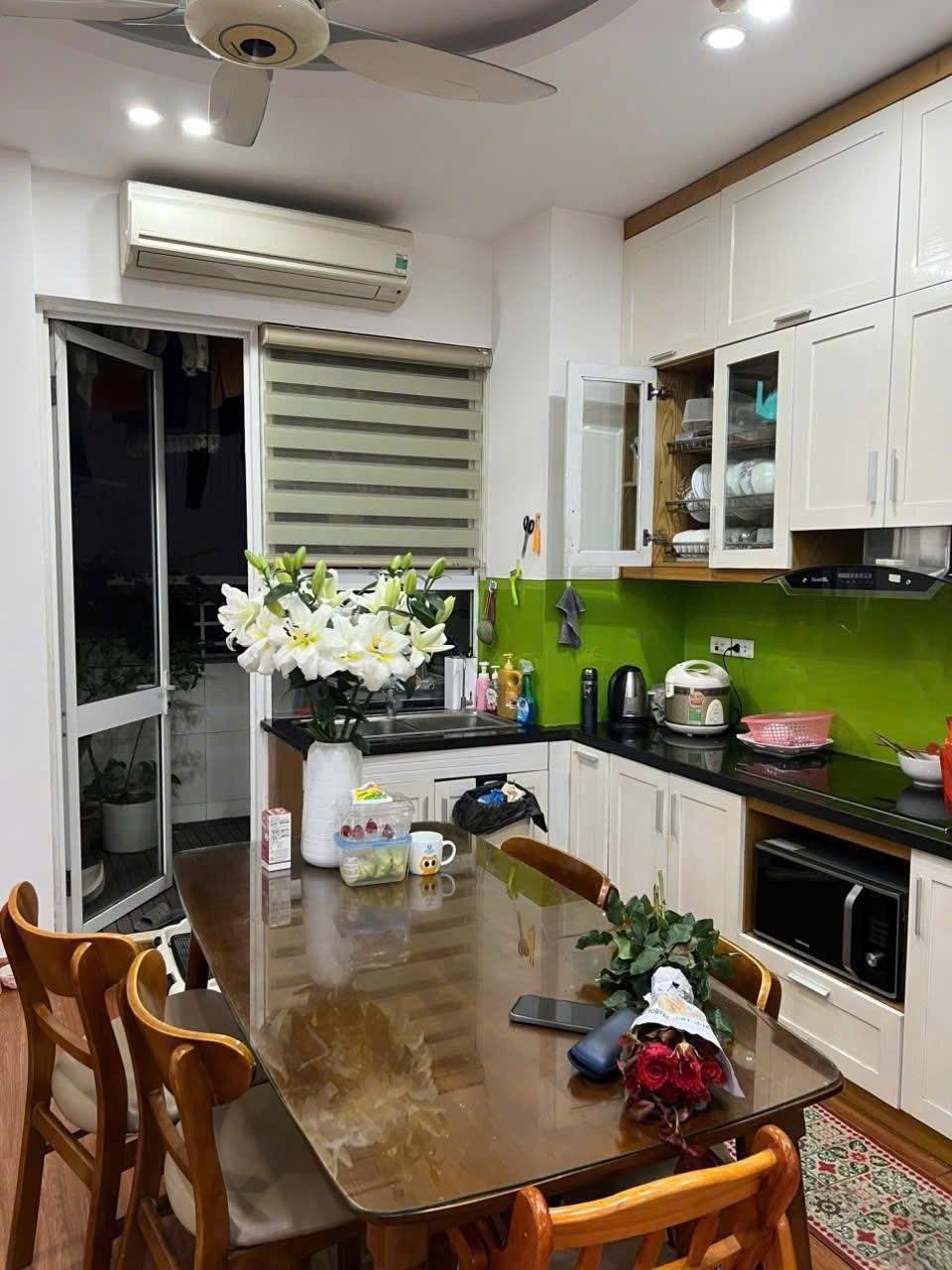 Cho thuê gấp nhà chung cư 110 m2 tại Đường Trương Công Định - Tân Bình, giá 15,5 tr/tháng