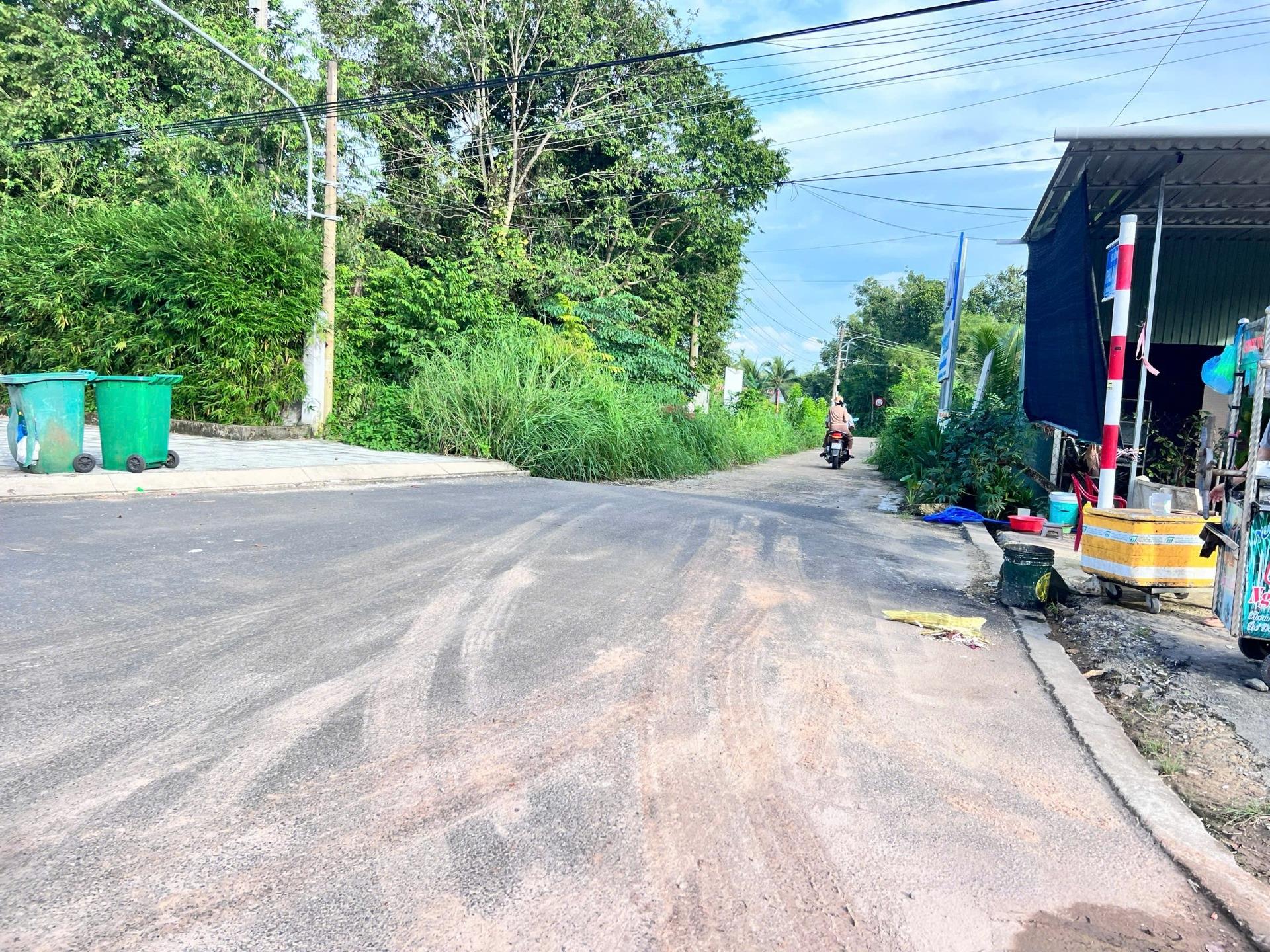 Sở hữu ngay mảnh đất 190 m2 tại Huyện Bến Cát - Bình Dương, giá 1,29 tỷ