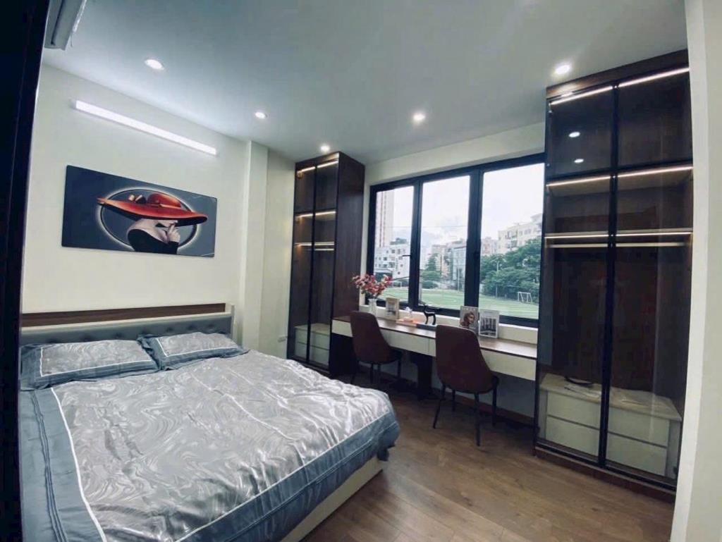 Cần bán nhà shr 40 m2 tại Phường Mỹ Đình 1 - Nam Từ Liêm - Hà Nội, giá 14,5 tỷ