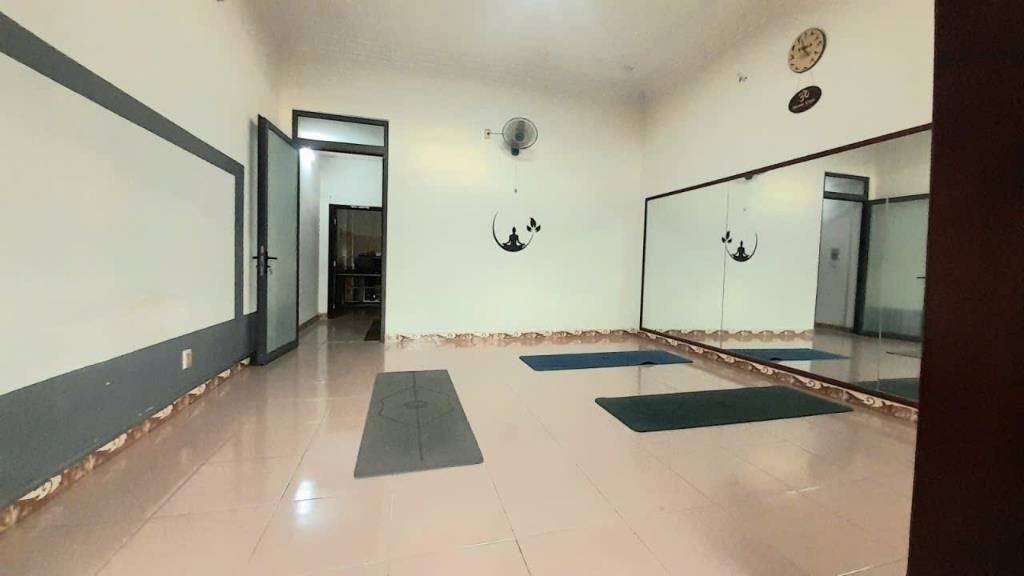 Bán gấp nhà phố - shophouse 4 tầng, 86 m2, giá 12,9 tỷ tại Thủ Đức - TP Hồ Chí Minh