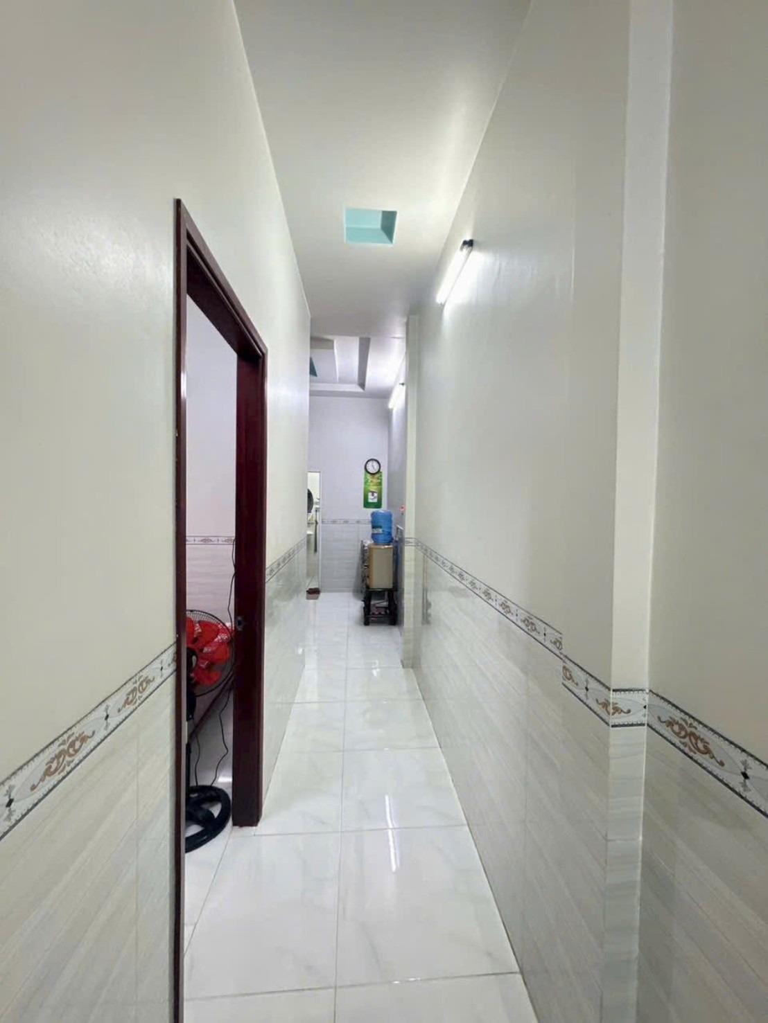 Cần bán ngay nhà đẹp 103 m2 tại Phố Bà Triệu - Hóc Môn - Hóc Môn - TP Hồ Chí Minh, giá 790 triệu