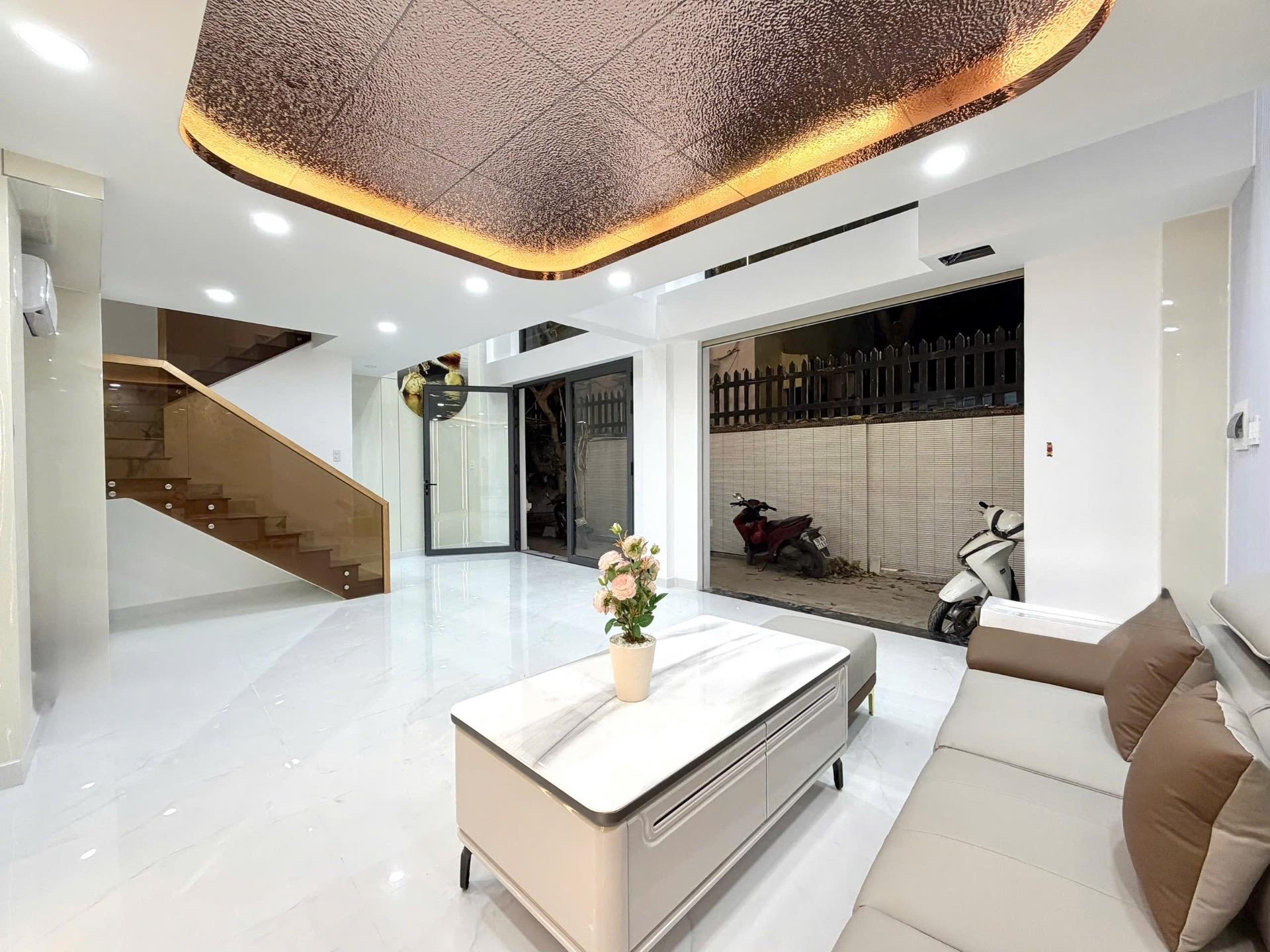 Sở hữu nhà đất 40 m2 tại Đường Chu Văn An - 12 - Bình Thạnh - TP Hồ Chí Minh, giá 9,9 tỷ