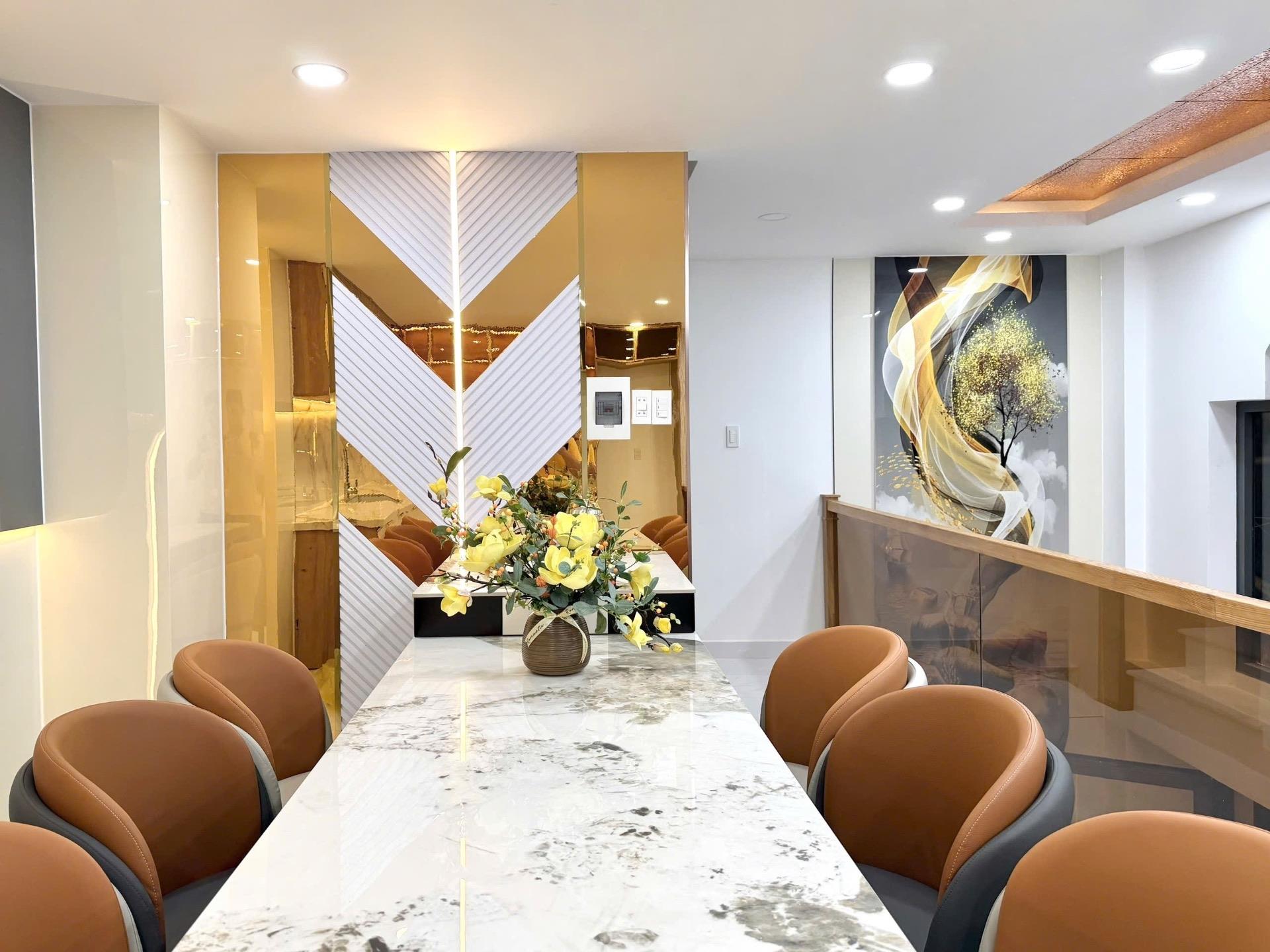 Sở hữu nhà đất 40 m2 tại Đường Chu Văn An - 12 - Bình Thạnh - TP Hồ Chí Minh, giá 9,9 tỷ