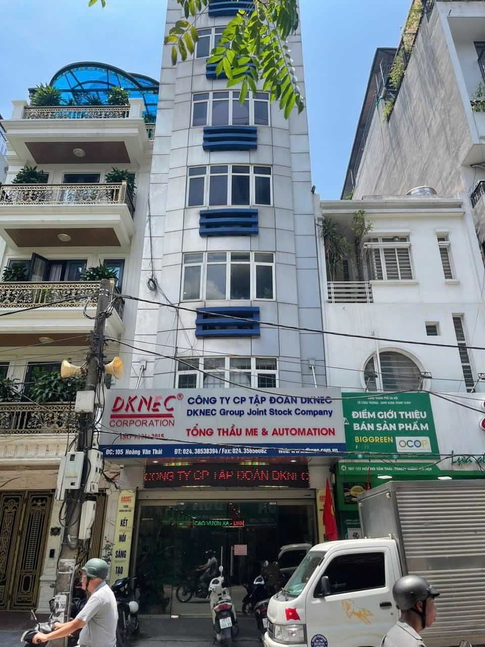 Cho thuê văn phòng tầng 2 - khép kín - Hoàng Văn Thái - Hà Nội