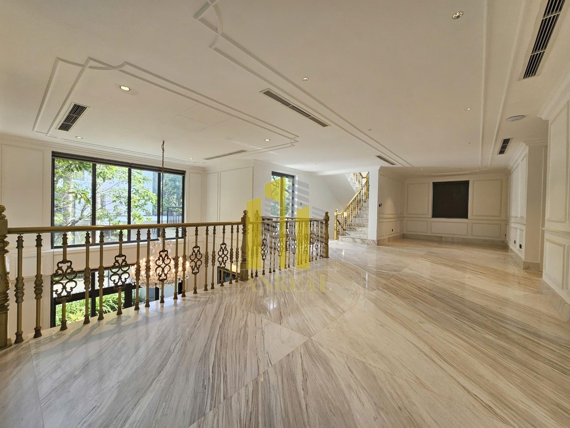 Cho thuê gấp biệt thự 500 m2 tại Phường An Phú - Quận 2 - TP Hồ Chí Minh, giá 260 tr/tháng