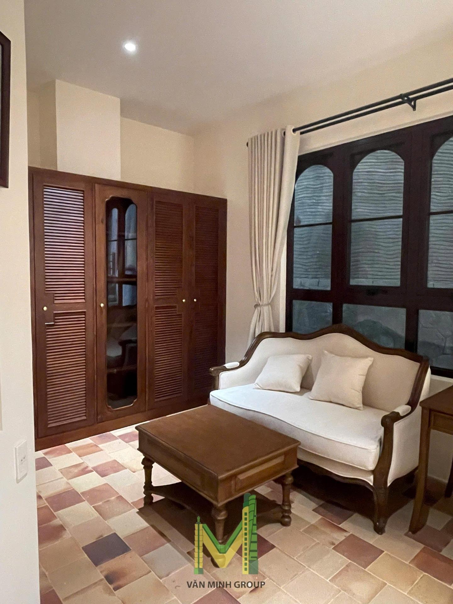 Chuyển nhượng biệt thự siêu đẹp 250 m2, giá 14,5 tỷ tại Đường Trịnh Hoài Đức - Đà Lạt - Lâm Đồng